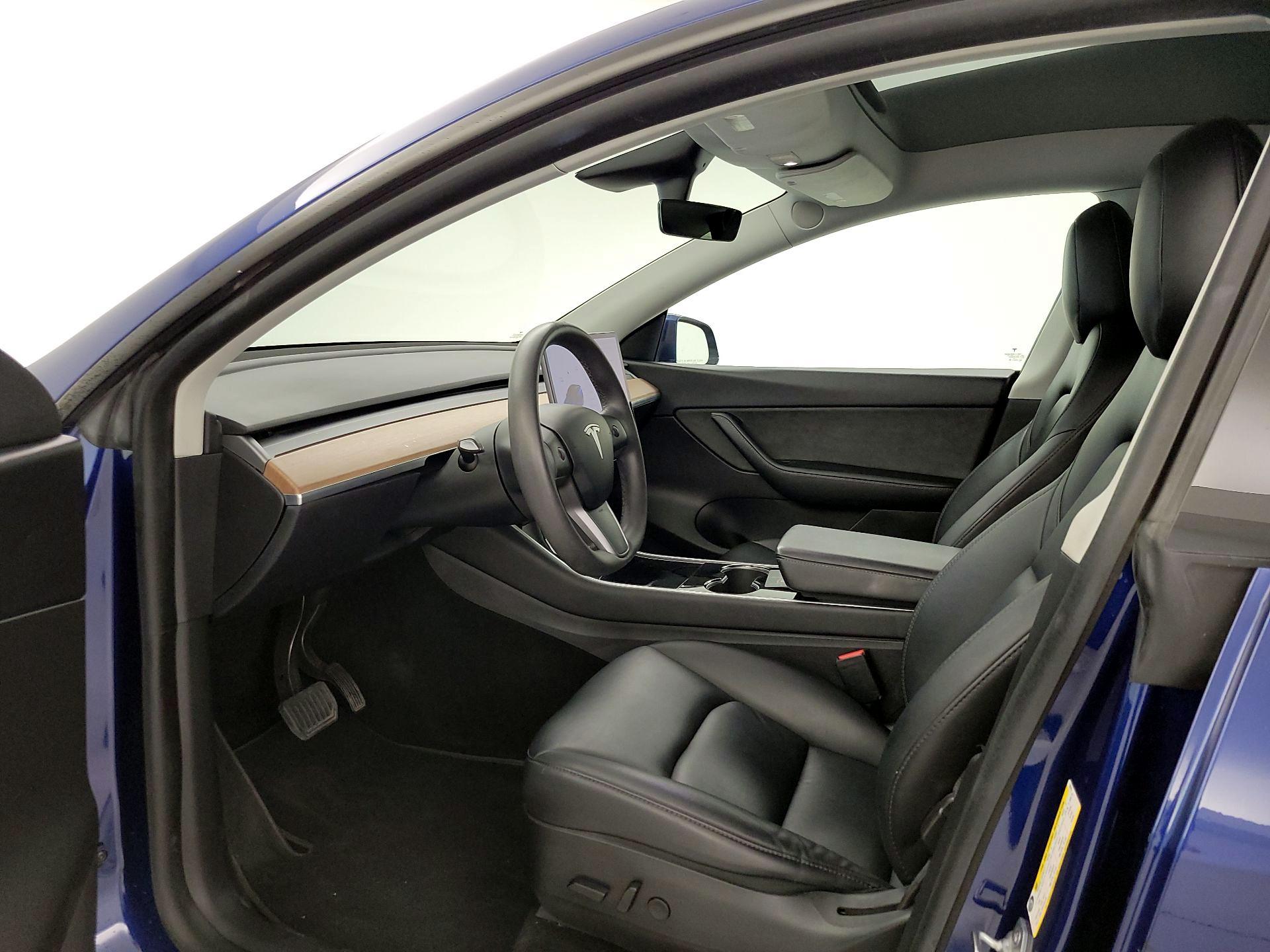 Thumbnail: 2020 Tesla Model Y - 11