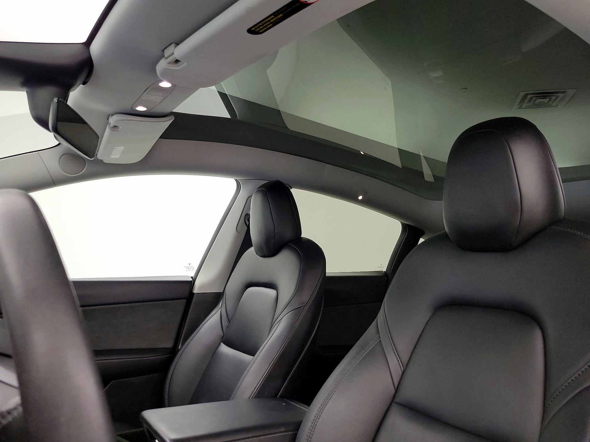 Thumbnail: 2020 Tesla Model Y - 19