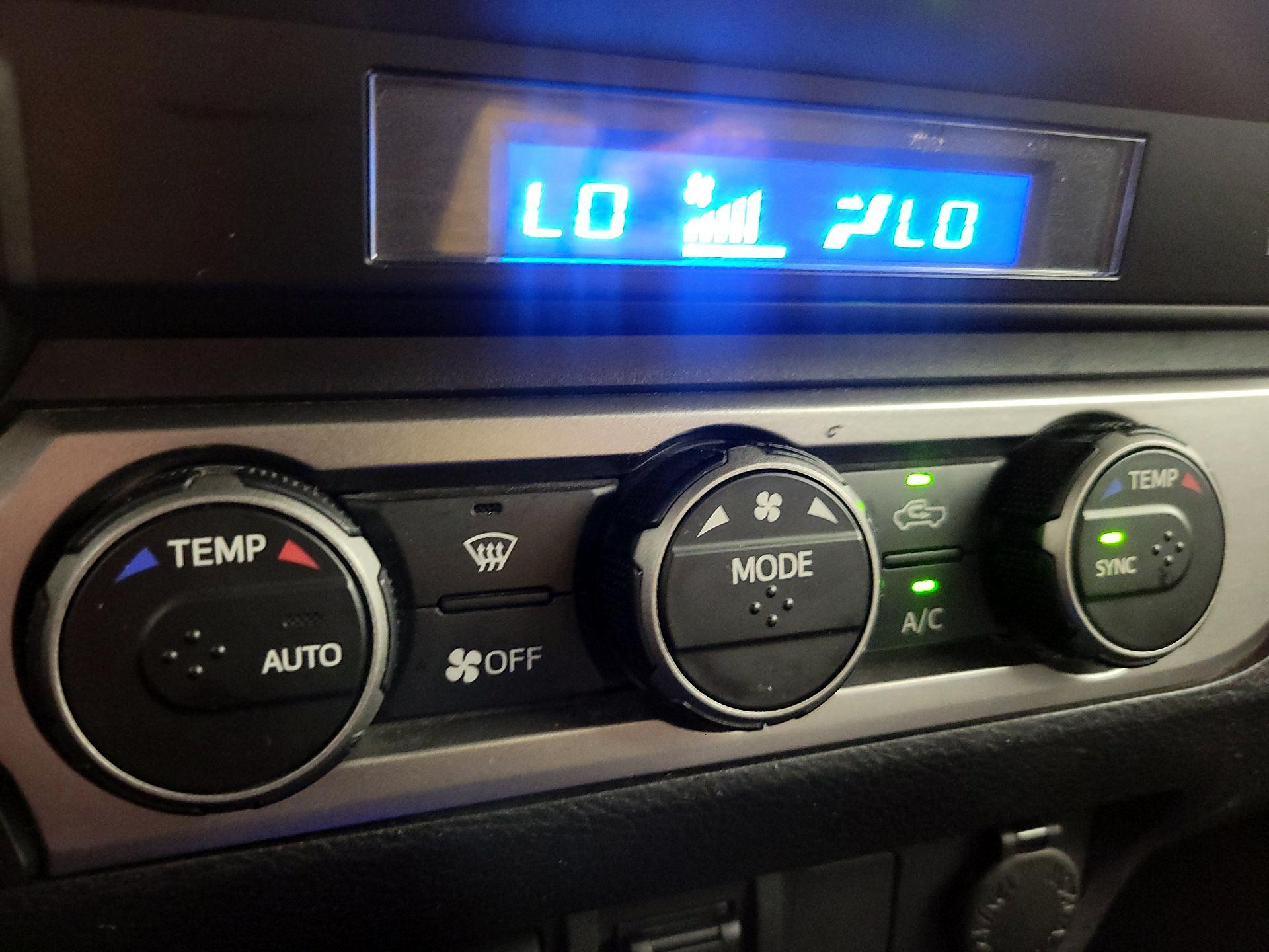 Thumbnail: 2023 Toyota Tacoma - 16