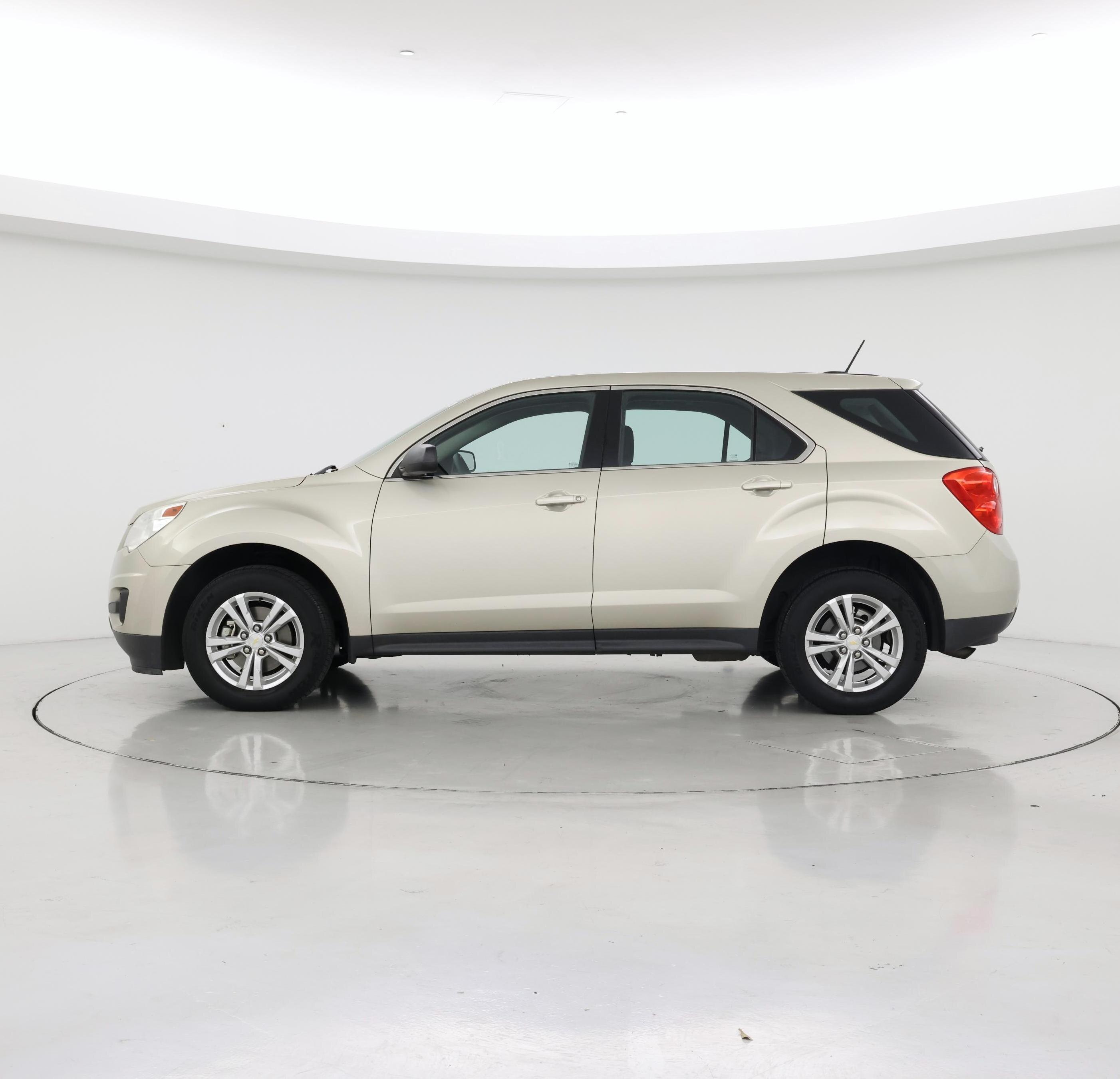 Thumbnail: 2015 Chevrolet Equinox - 3