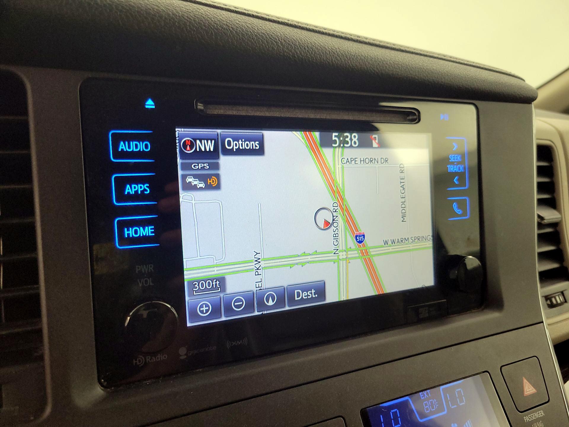Thumbnail: 2016 Toyota Sienna - 14