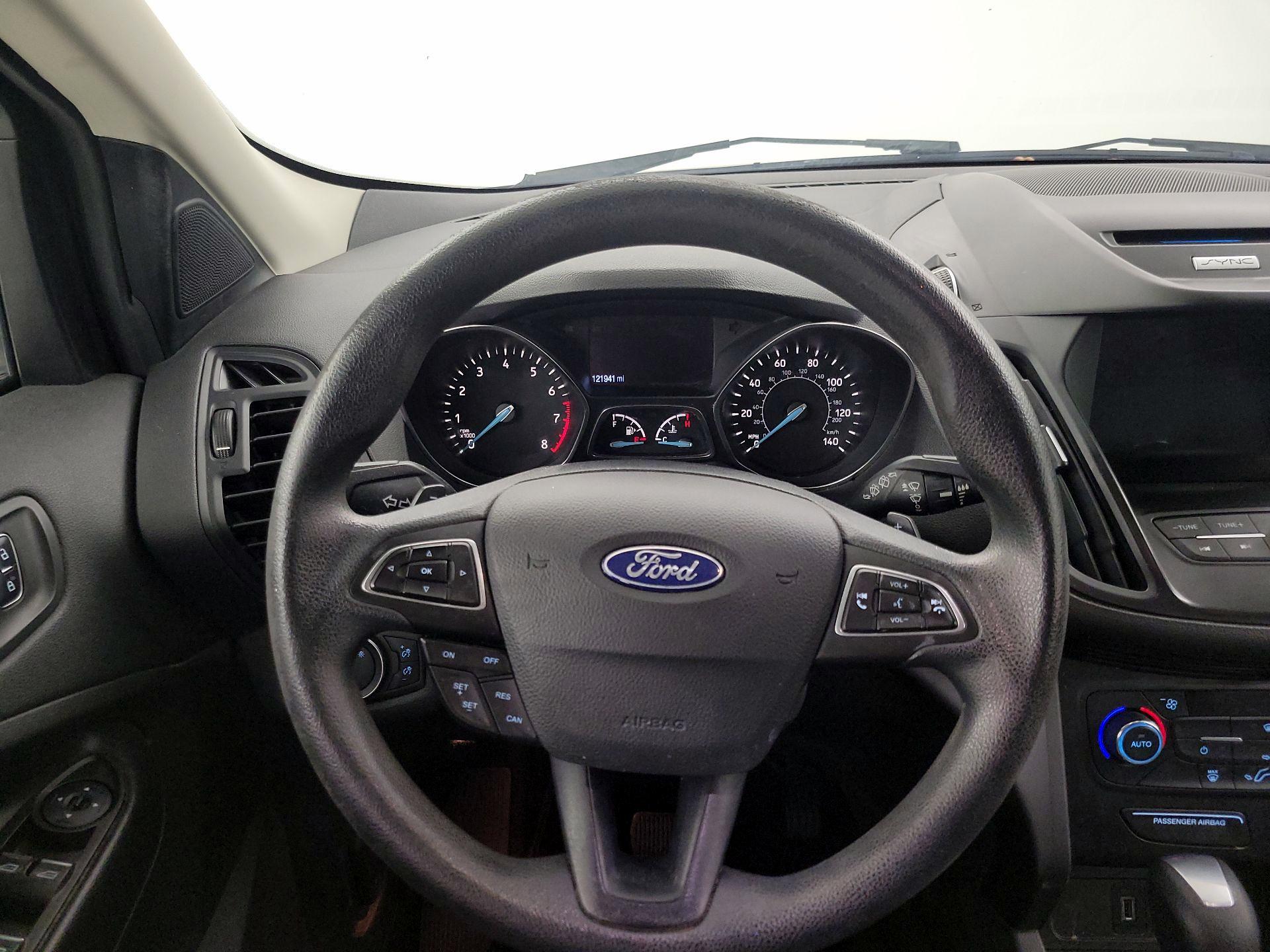 Thumbnail: 2017 Ford Escape - 10