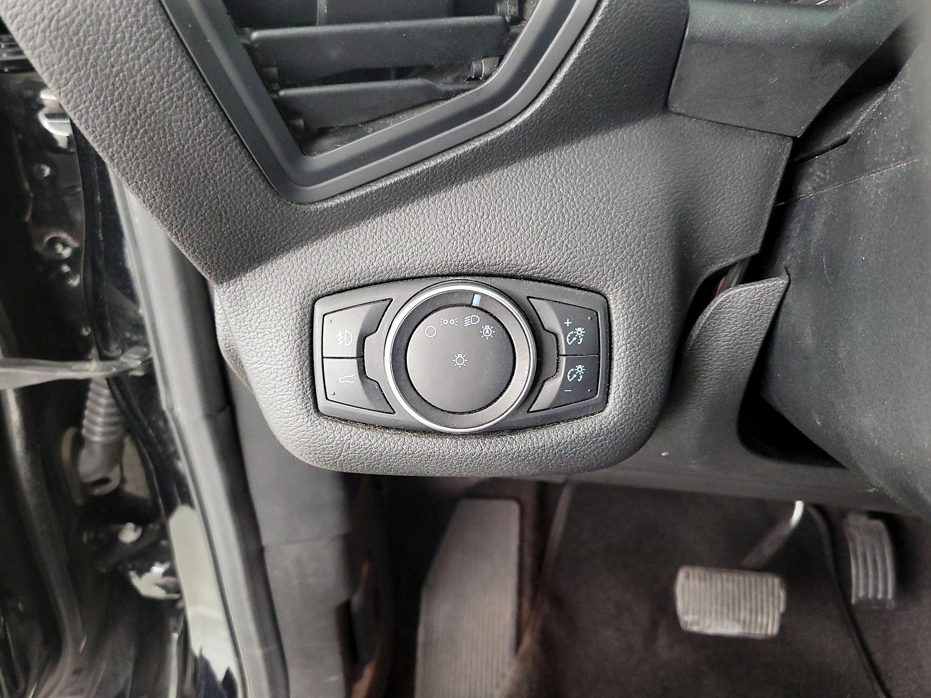 Thumbnail: 2017 Ford Escape - 13
