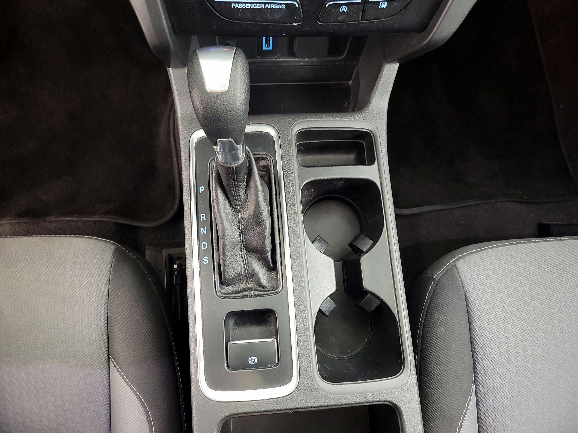 Thumbnail: 2017 Ford Escape - 17