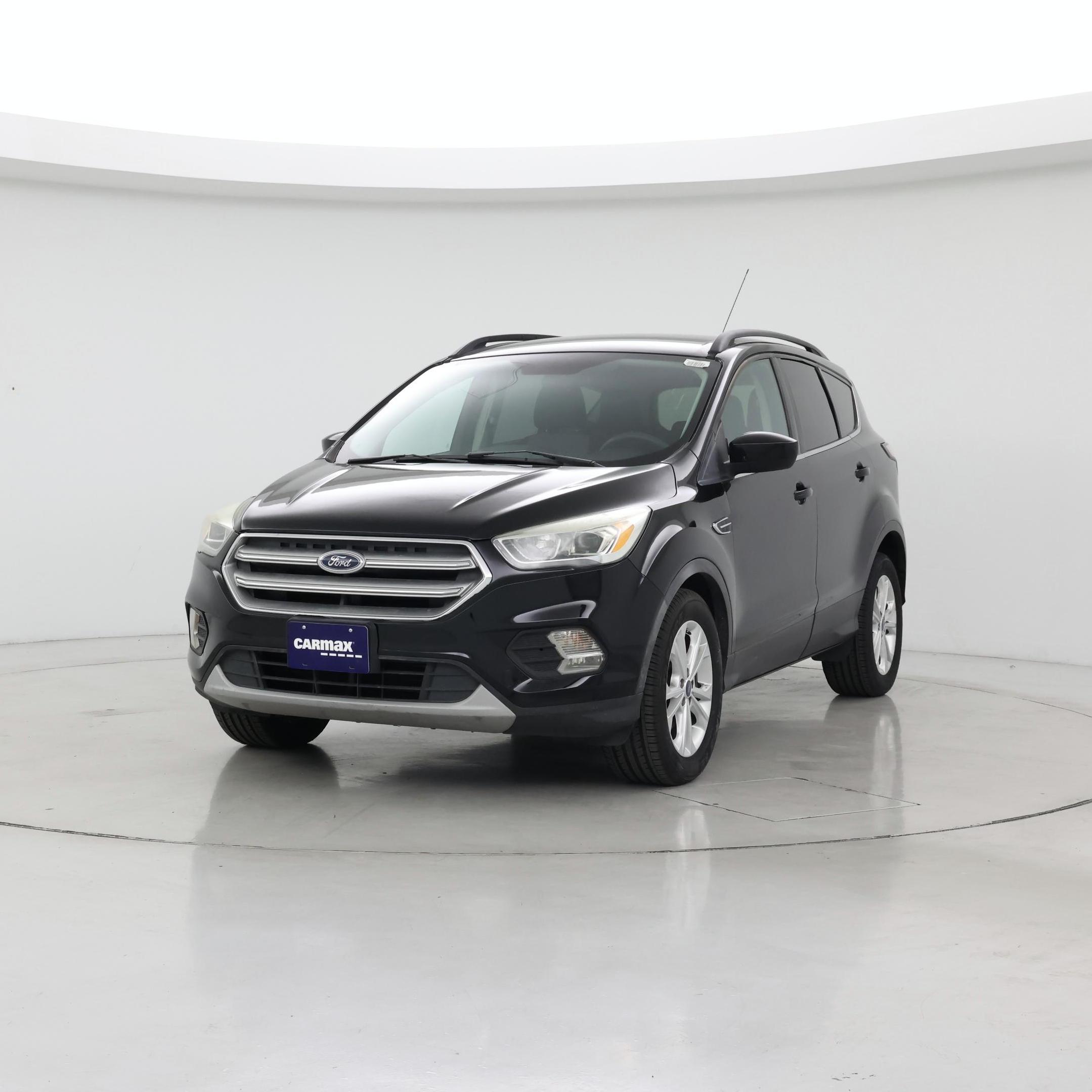 Thumbnail: 2017 Ford Escape - 4