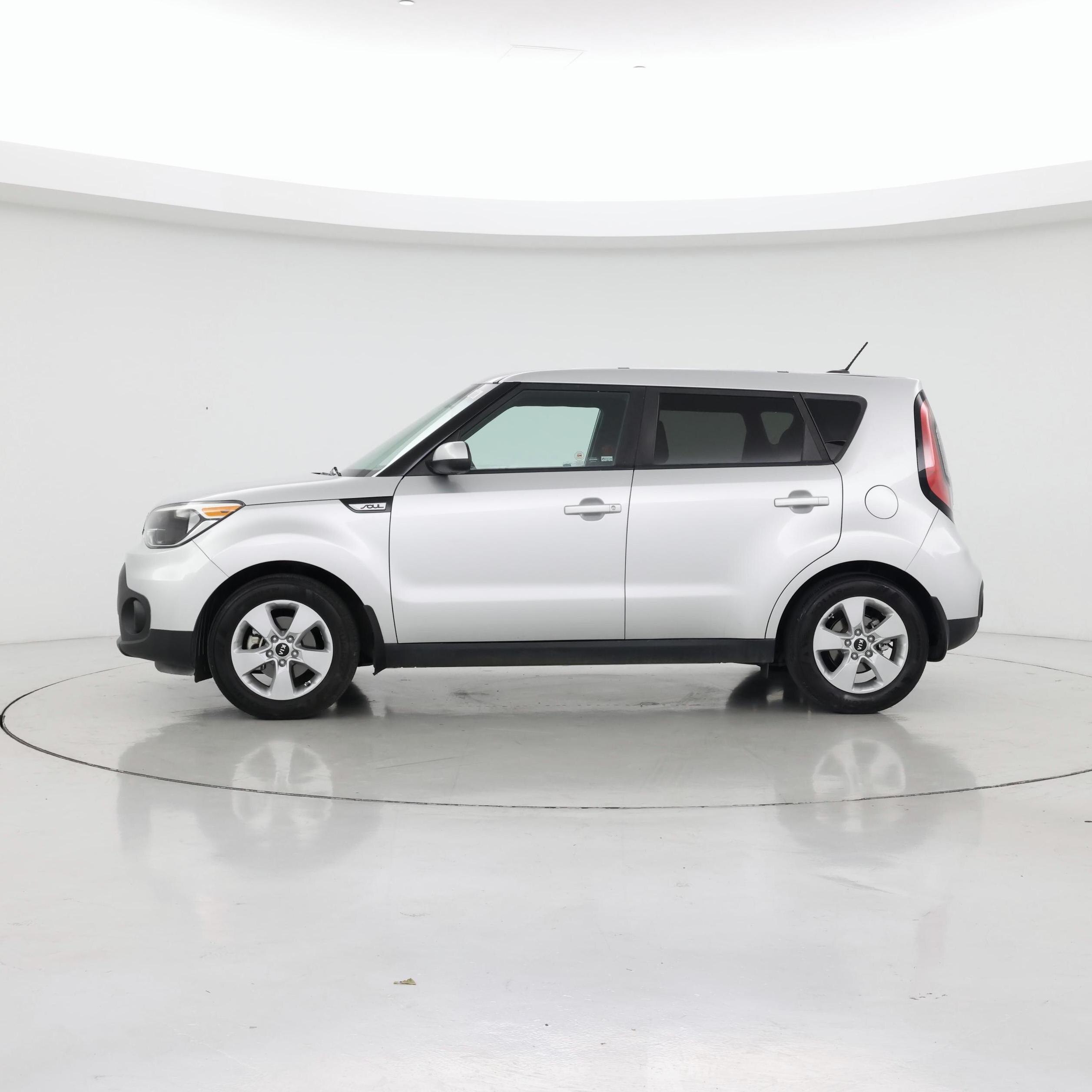 Thumbnail: 2018 Kia Soul - 3