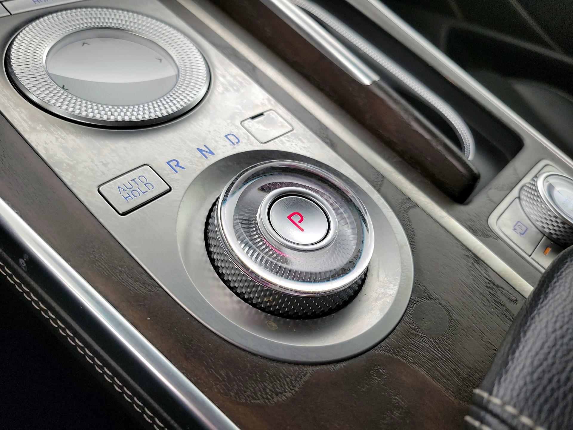 Thumbnail: 2021 Genesis GV80 - 18