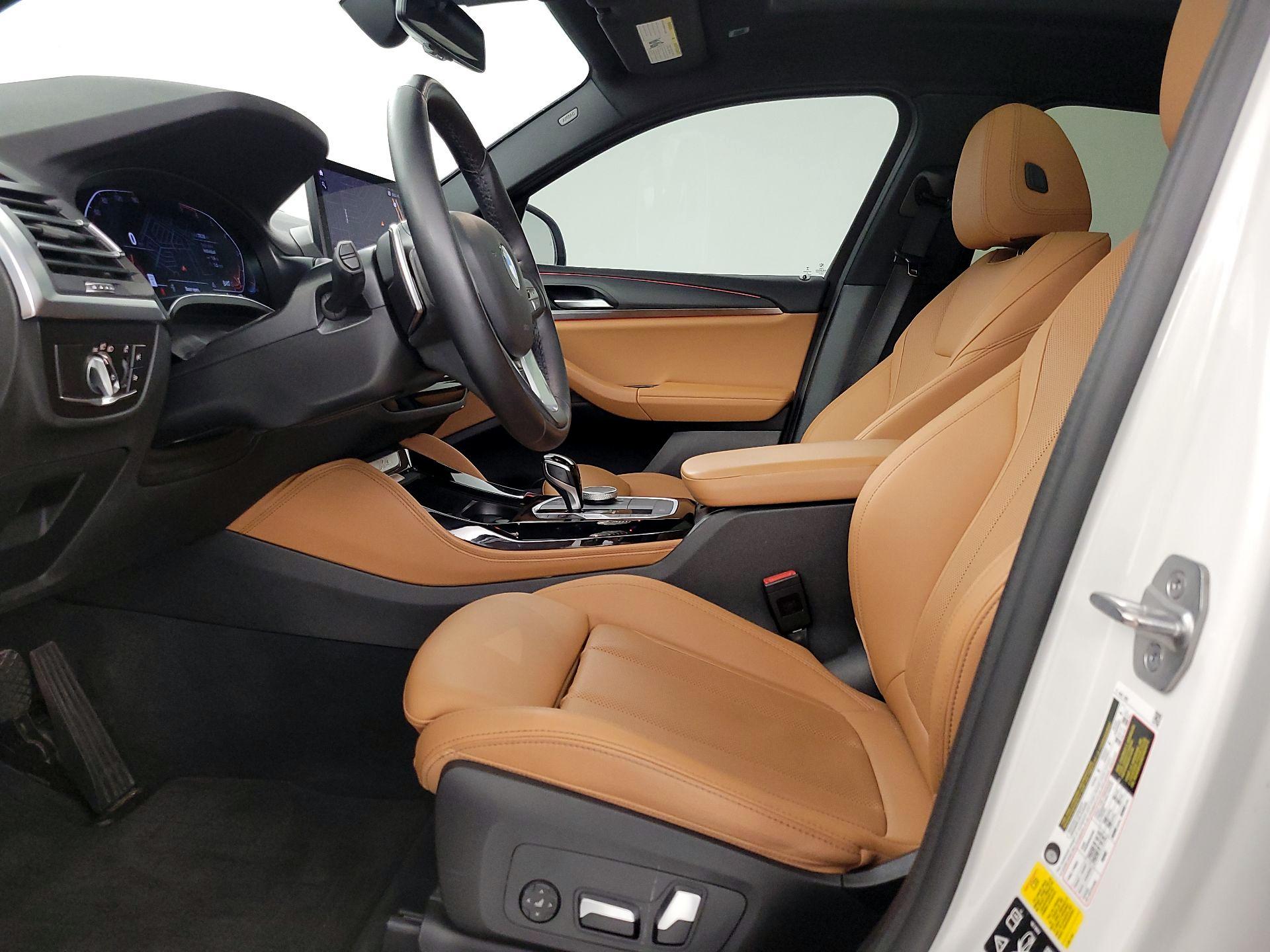 Thumbnail: 2022 BMW X4 - 11