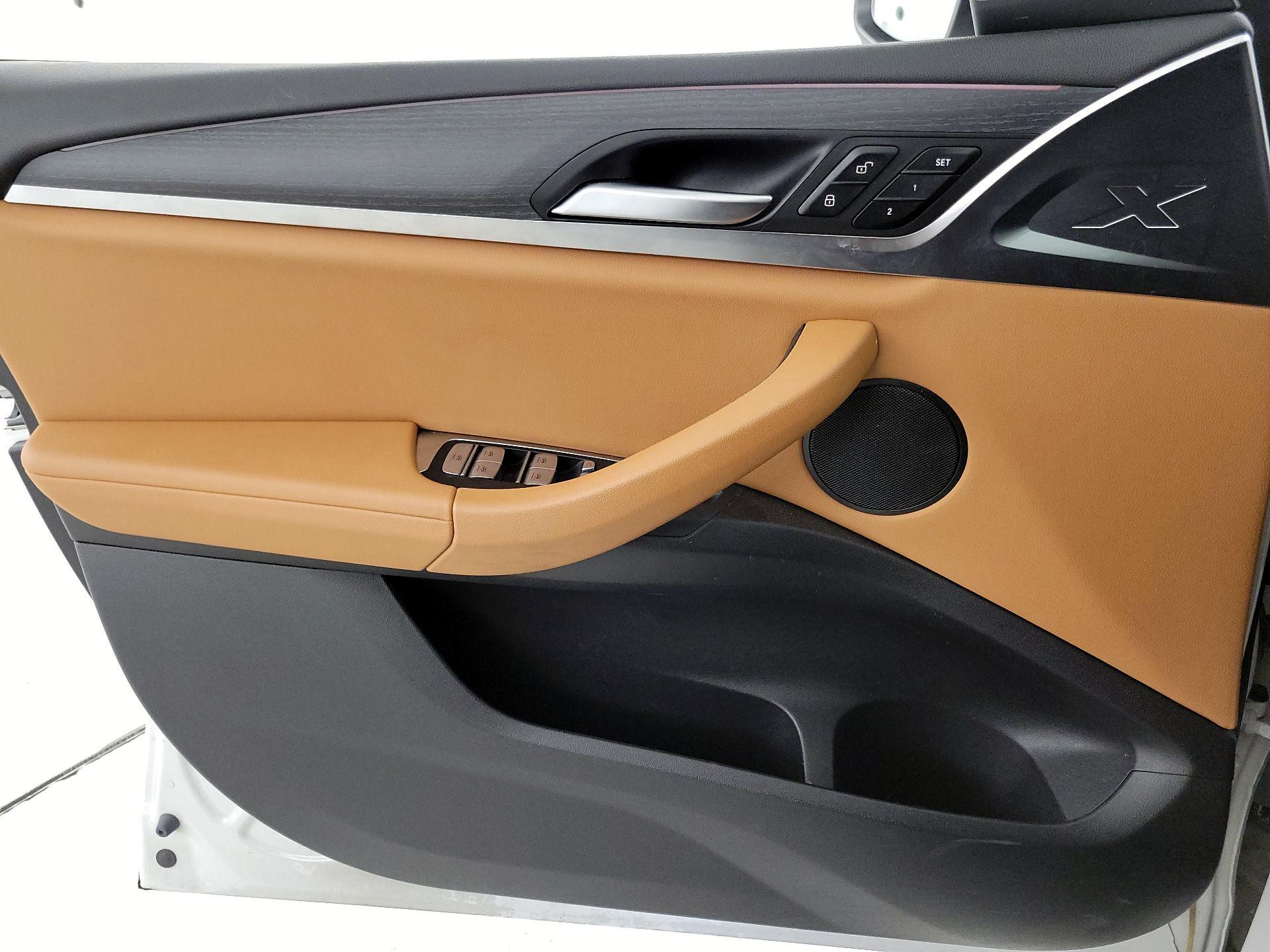 Thumbnail: 2022 BMW X4 - 12
