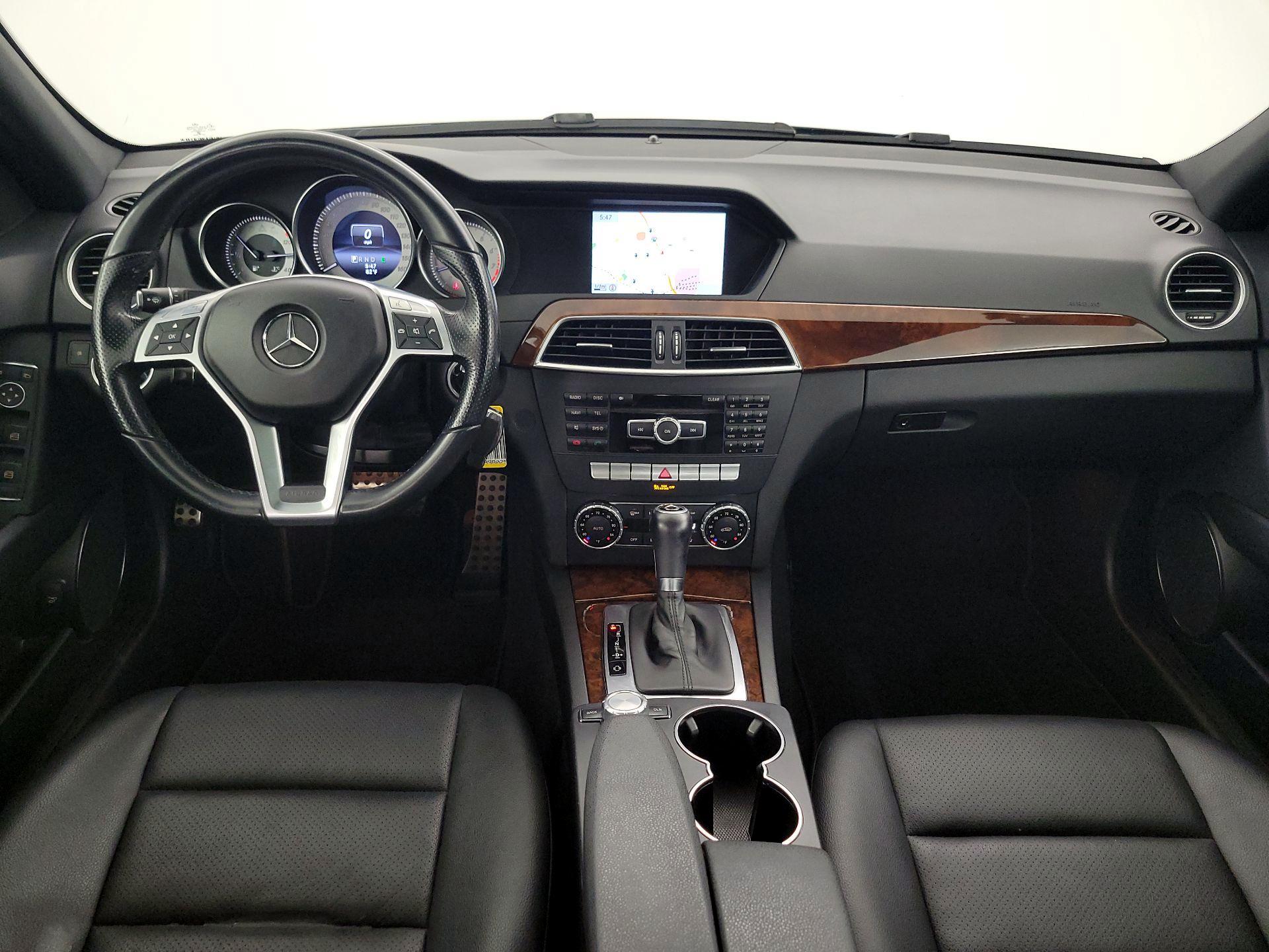 Thumbnail: 2014 Mercedes-Benz C-Class - 9