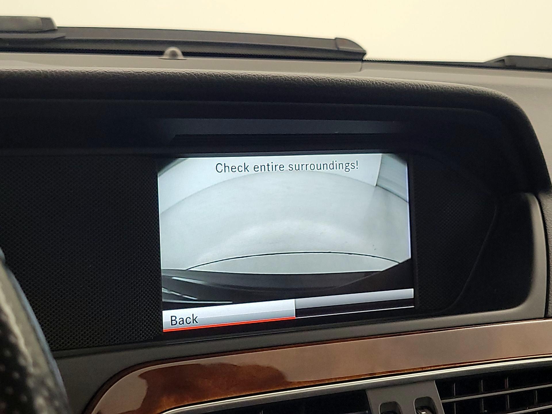 Thumbnail: 2014 Mercedes-Benz C-Class - 15