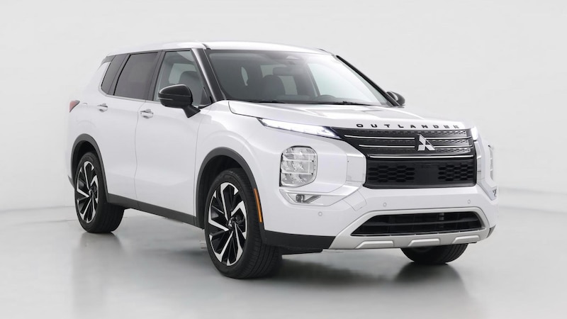 2024 Mitsubishi Outlander SE Hero Image