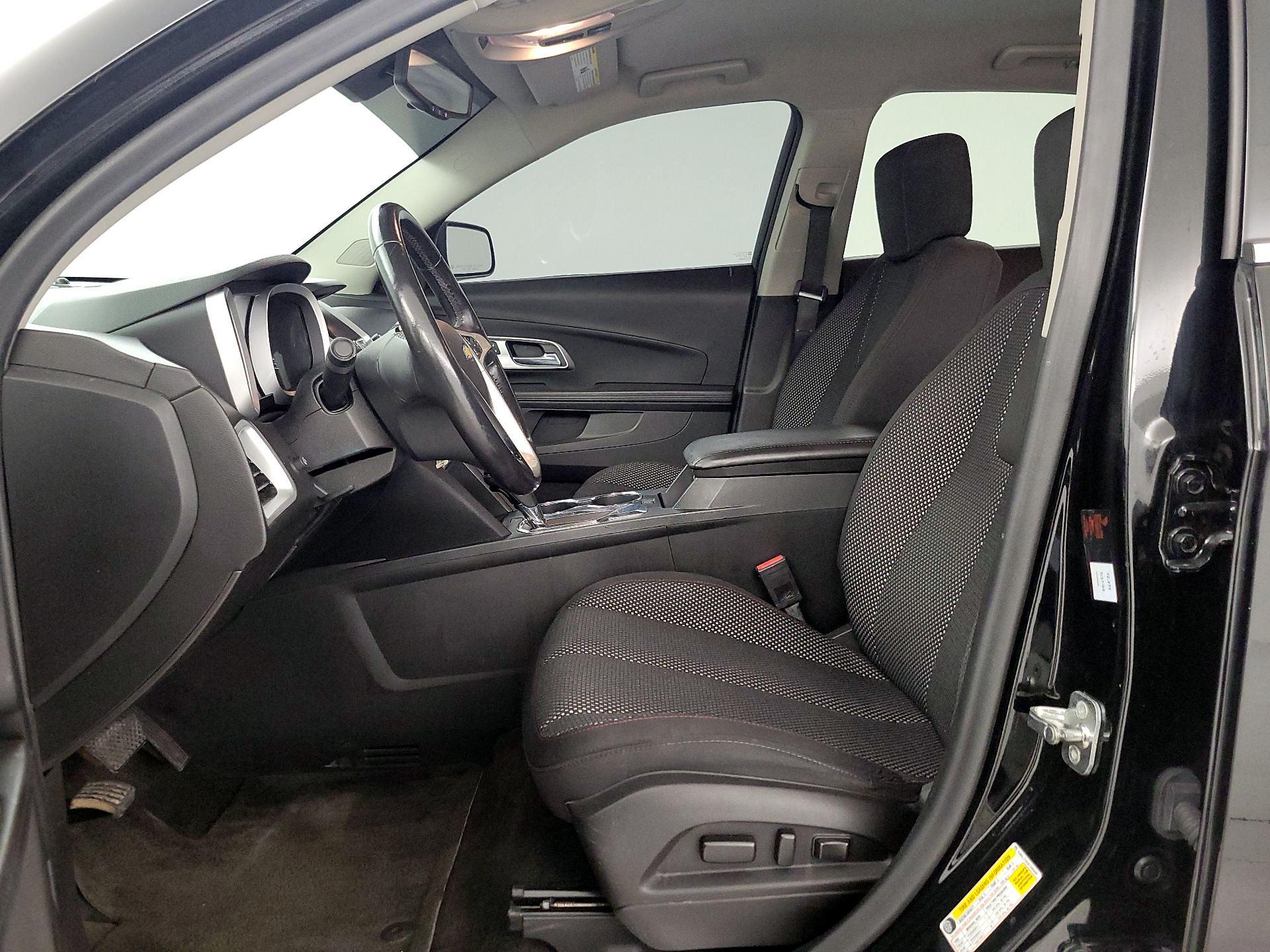 Thumbnail: 2017 Chevrolet Equinox - 11