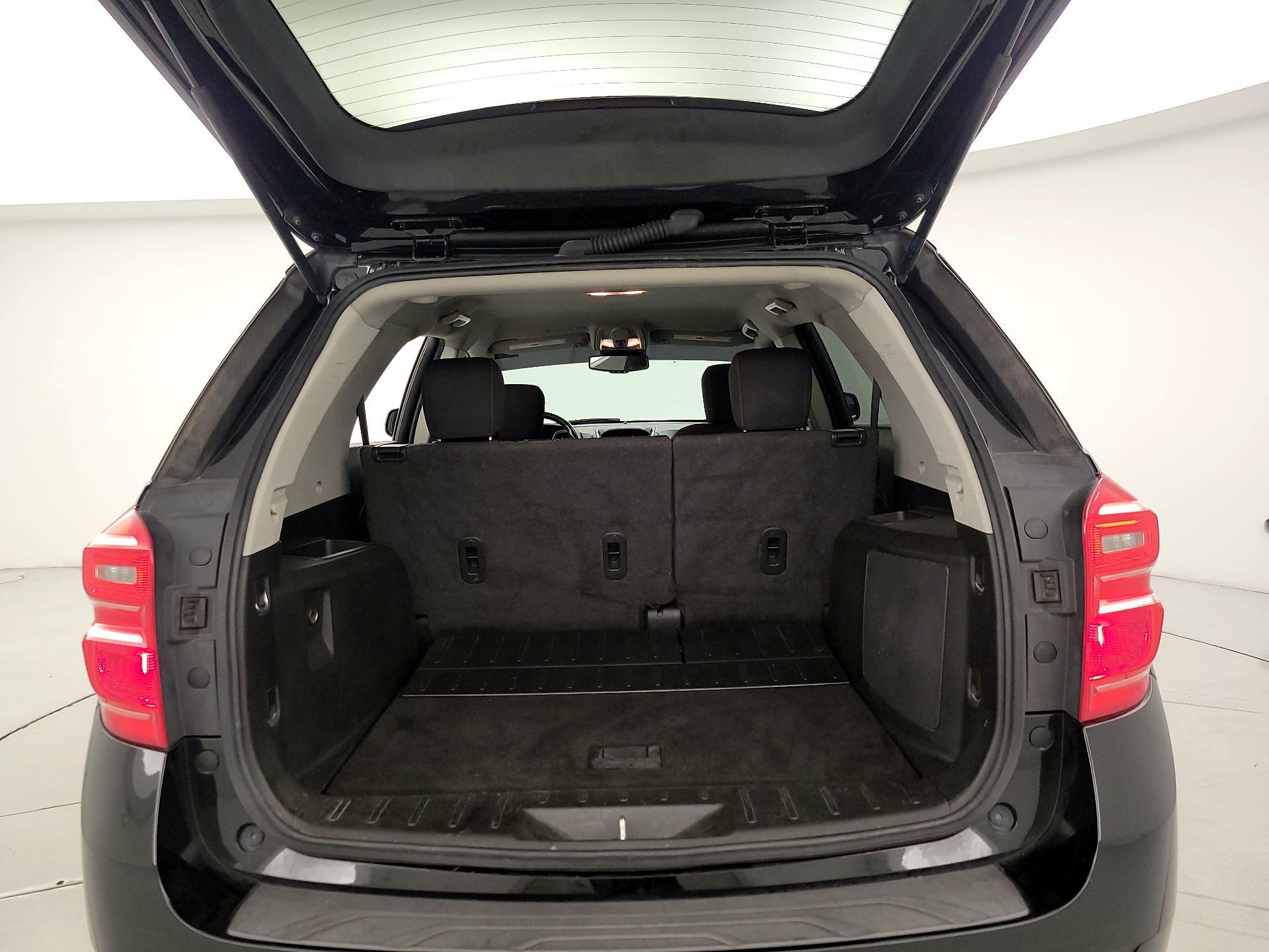 Thumbnail: 2017 Chevrolet Equinox - 19