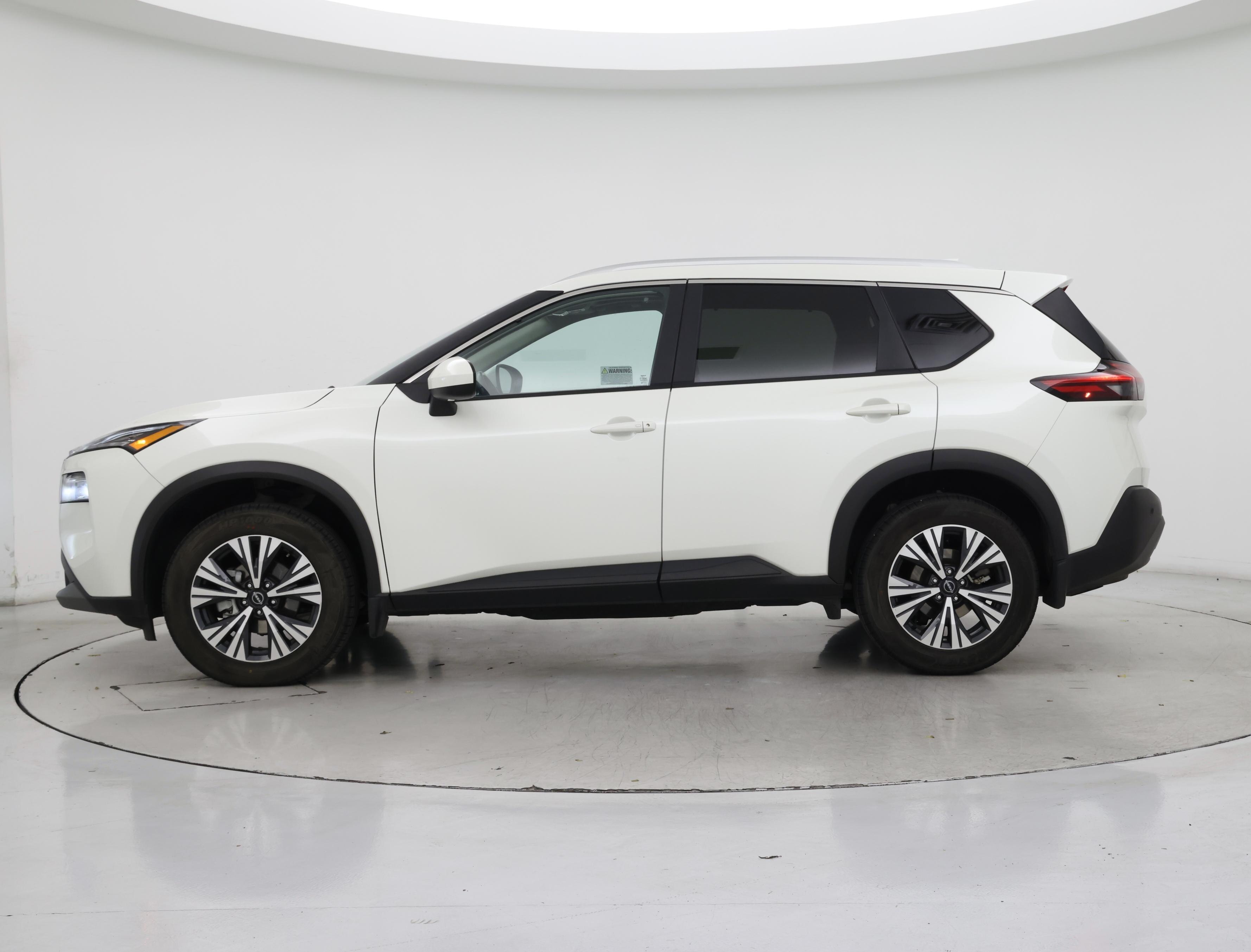 Thumbnail: 2023 Nissan Rogue - 3