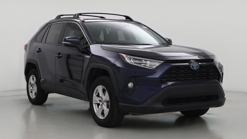 2021 Toyota RAV4 XLE Hero Image