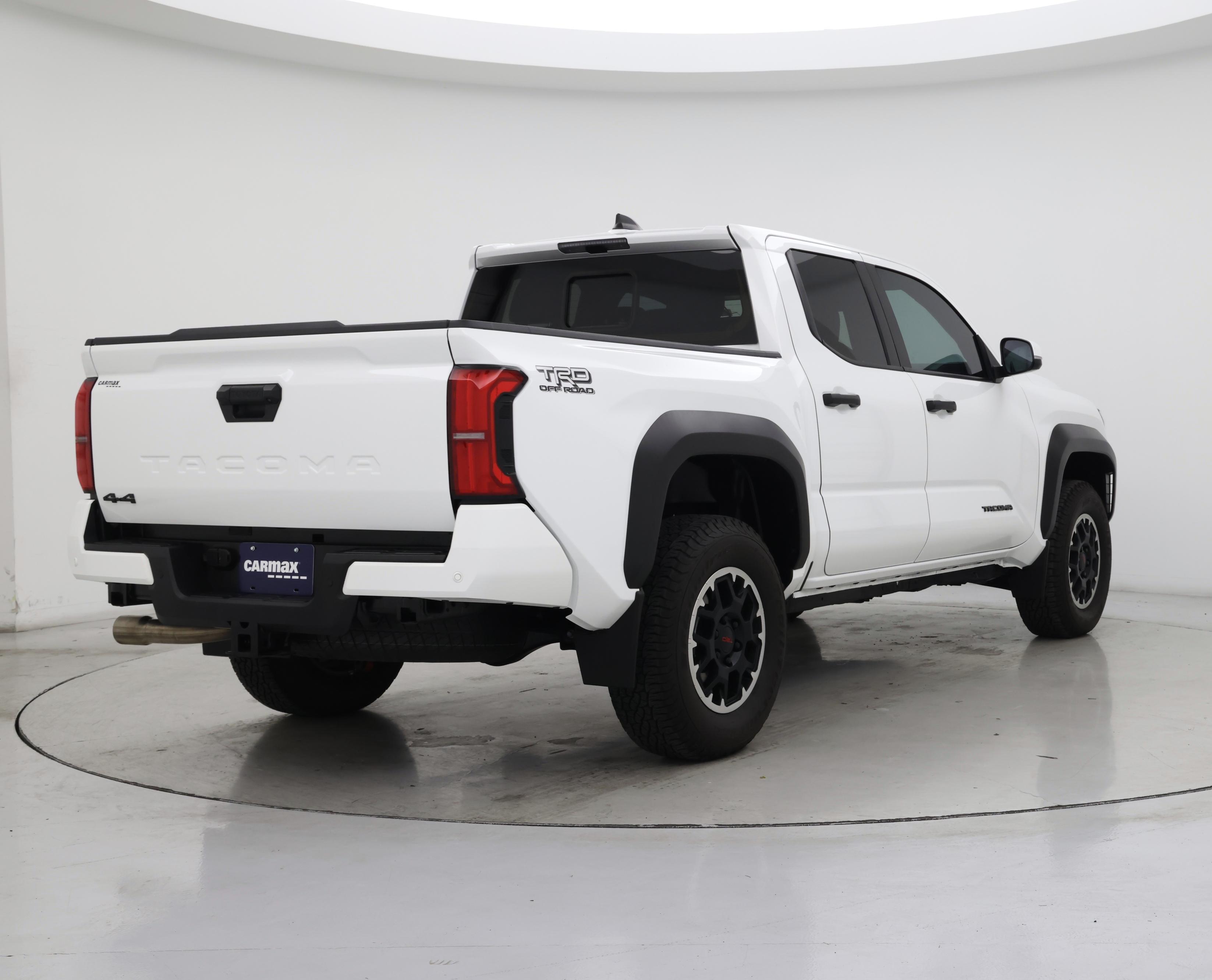 Thumbnail: 2024 Toyota Tacoma - 8