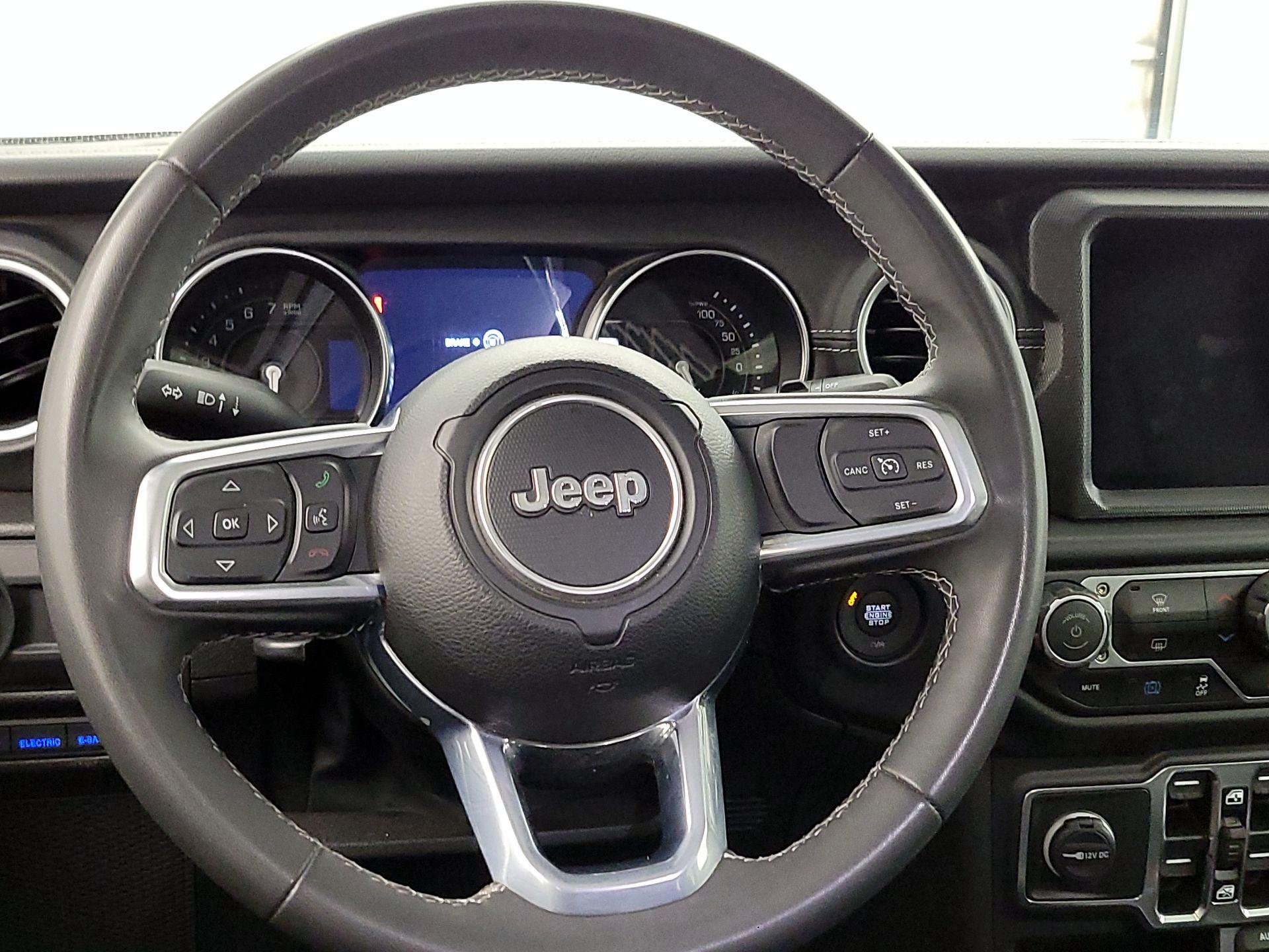 Thumbnail: 2023 Jeep Wrangler - 10