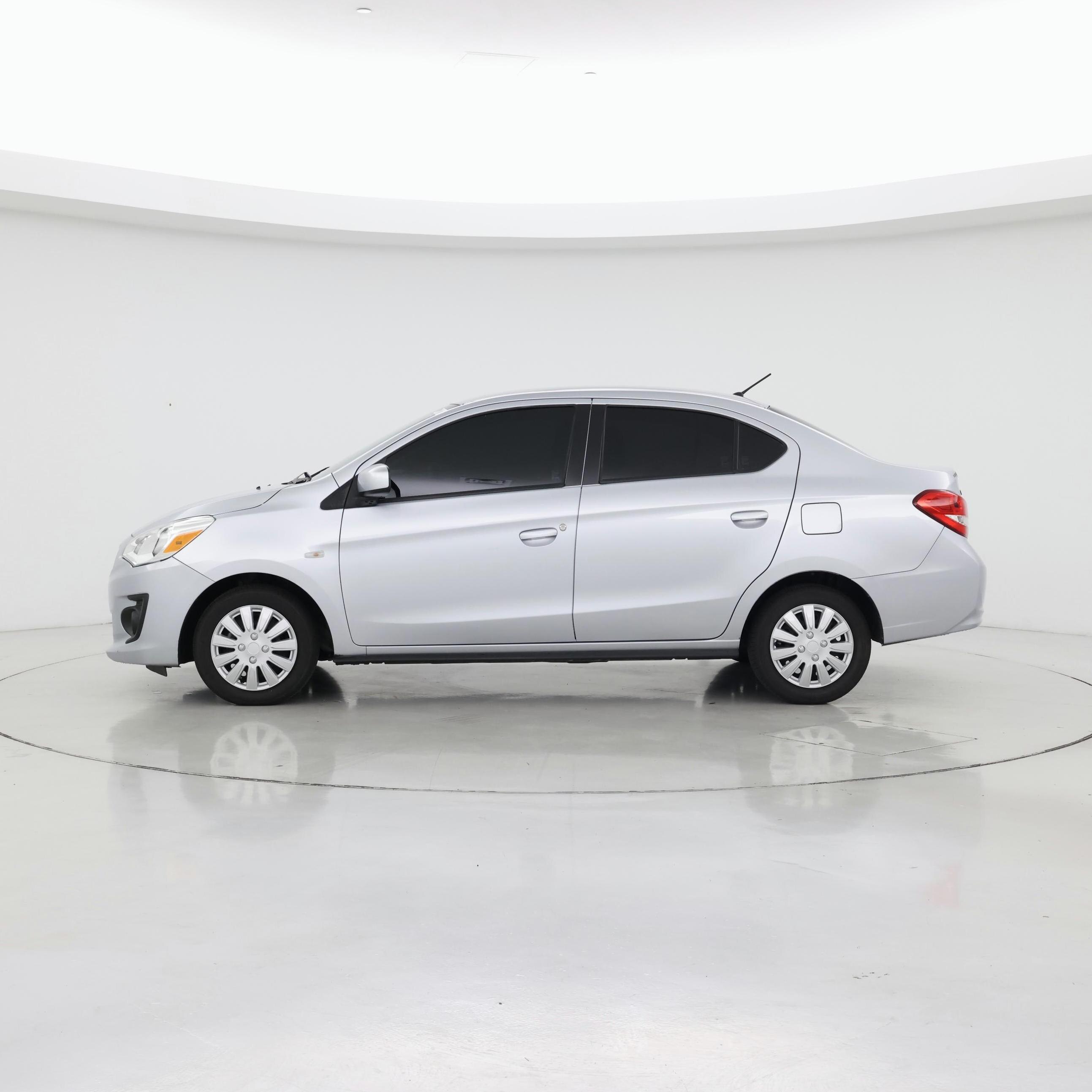 Thumbnail: 2019 Mitsubishi Mirage G4 - 3