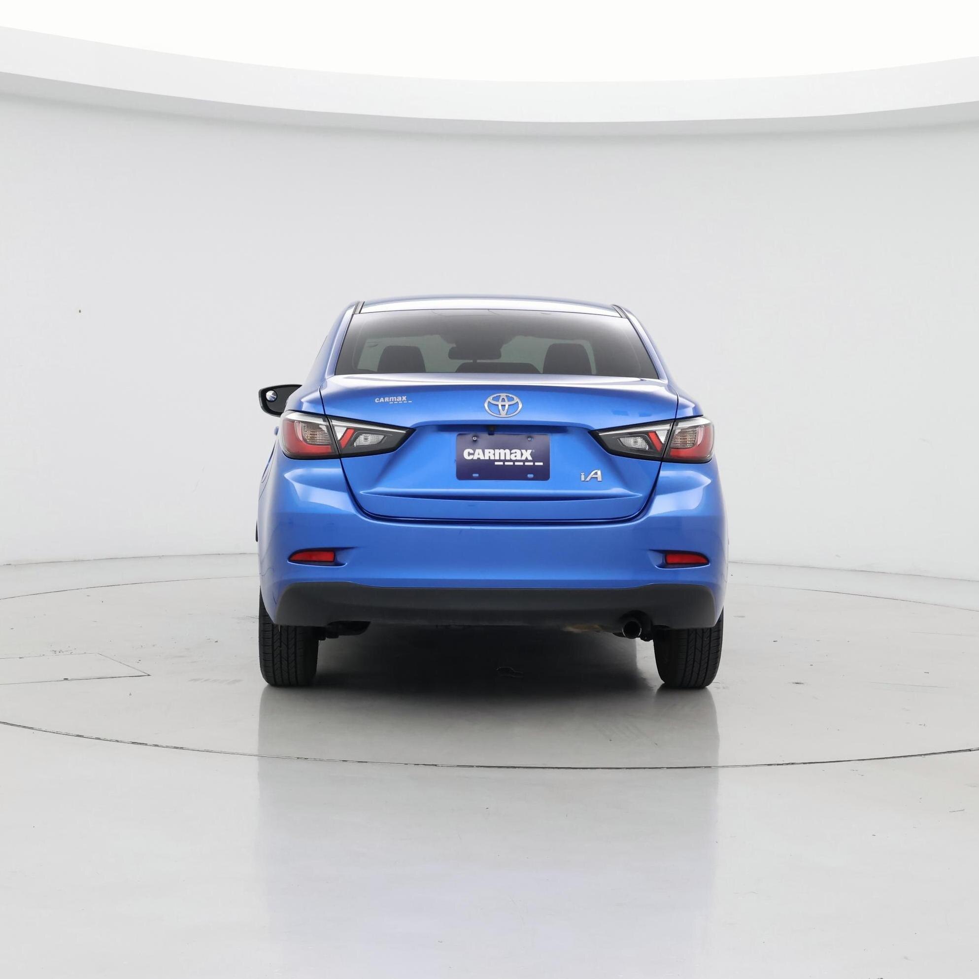 Thumbnail: 2018 Toyota Yaris iA - 6