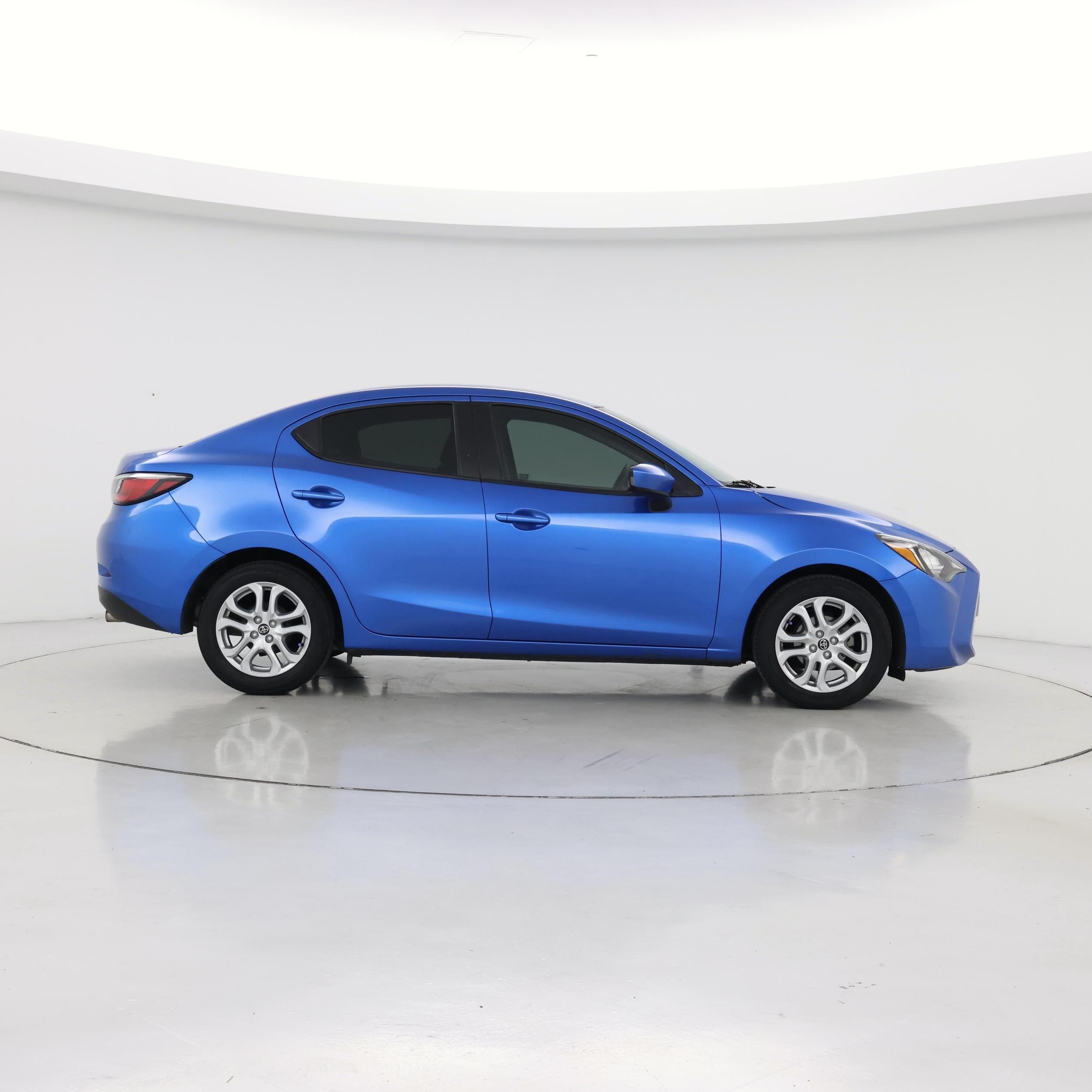Thumbnail: 2018 Toyota Yaris iA - 7