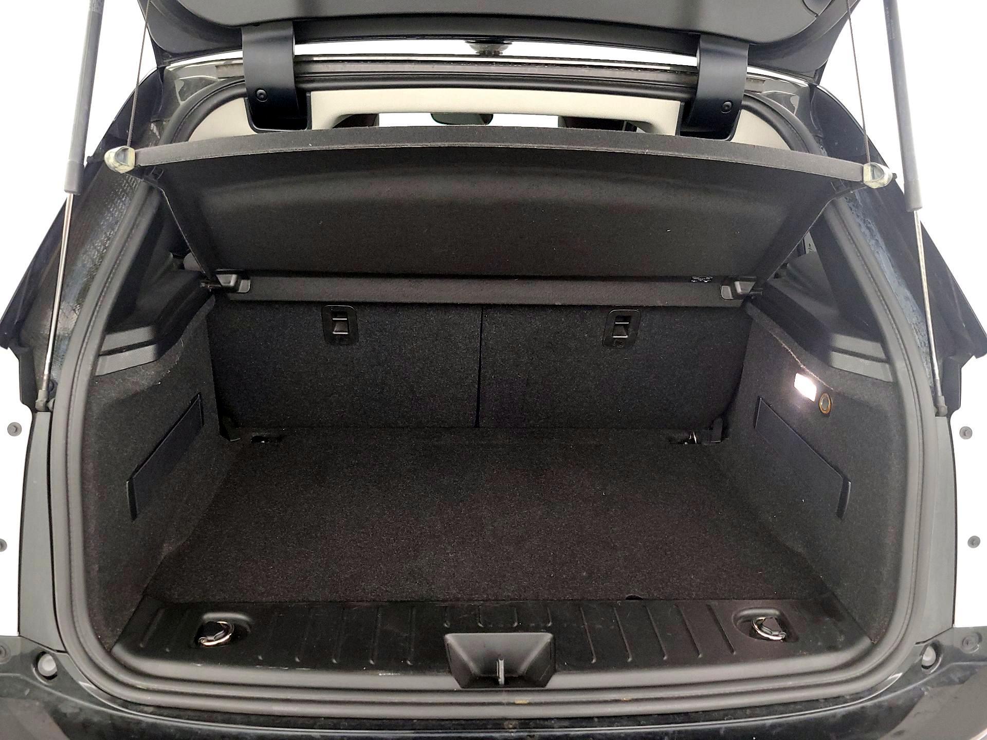 Thumbnail: 2016 BMW i3 - 20