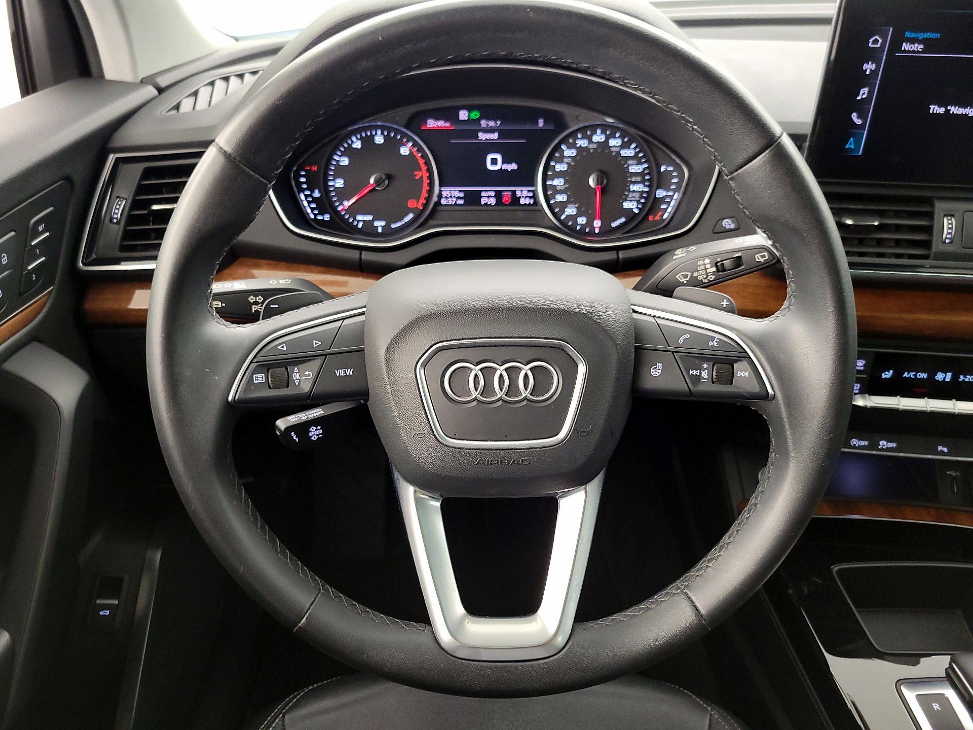 Thumbnail: 2022 Audi Q5 - 10