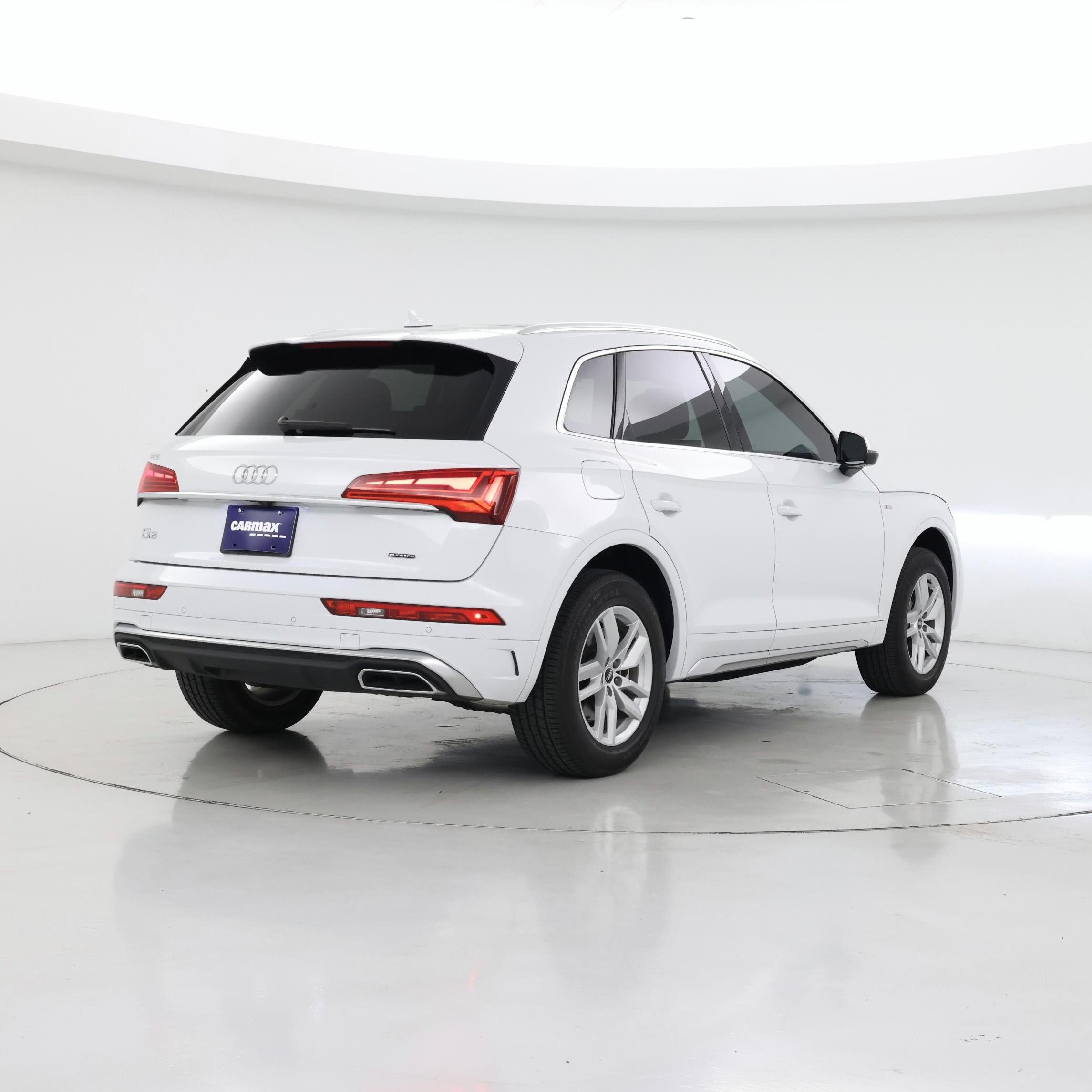 Thumbnail: 2022 Audi Q5 - 8