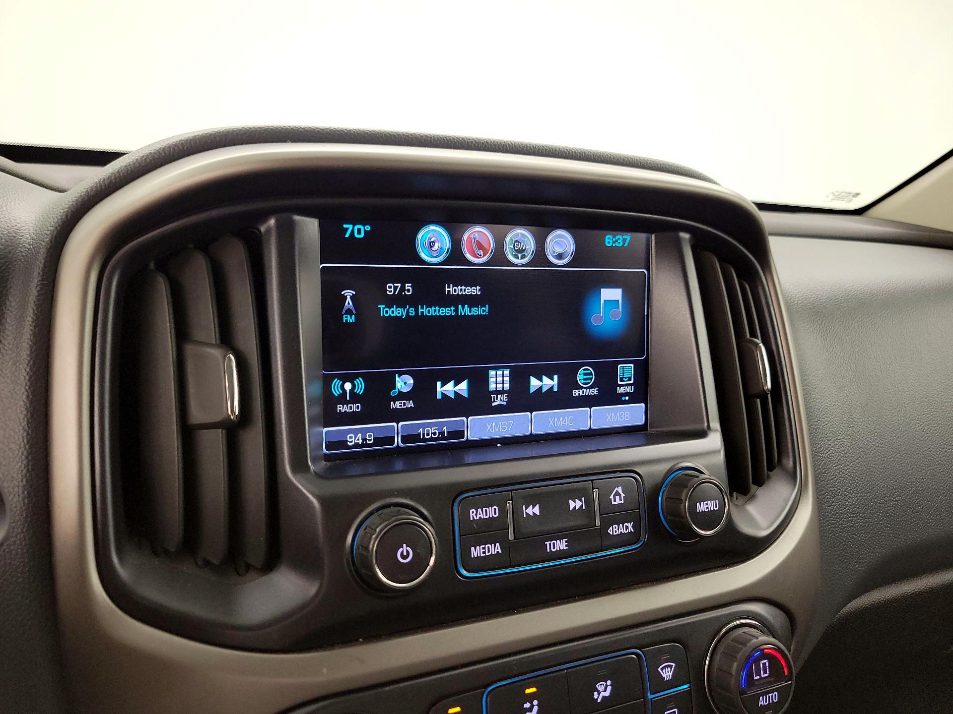 Thumbnail: 2016 Chevrolet Colorado - 16