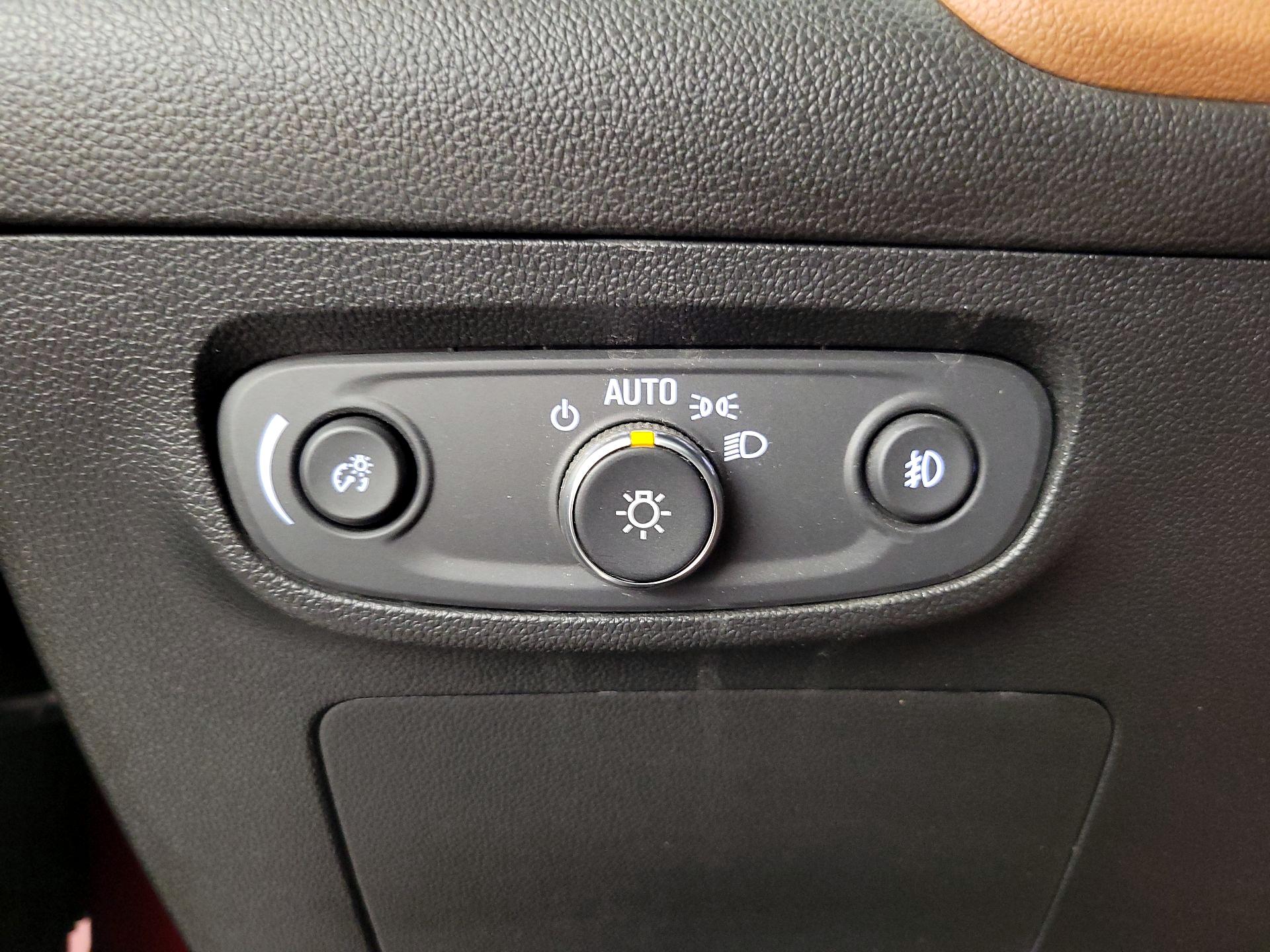 Thumbnail: 2020 Buick Encore GX - 13
