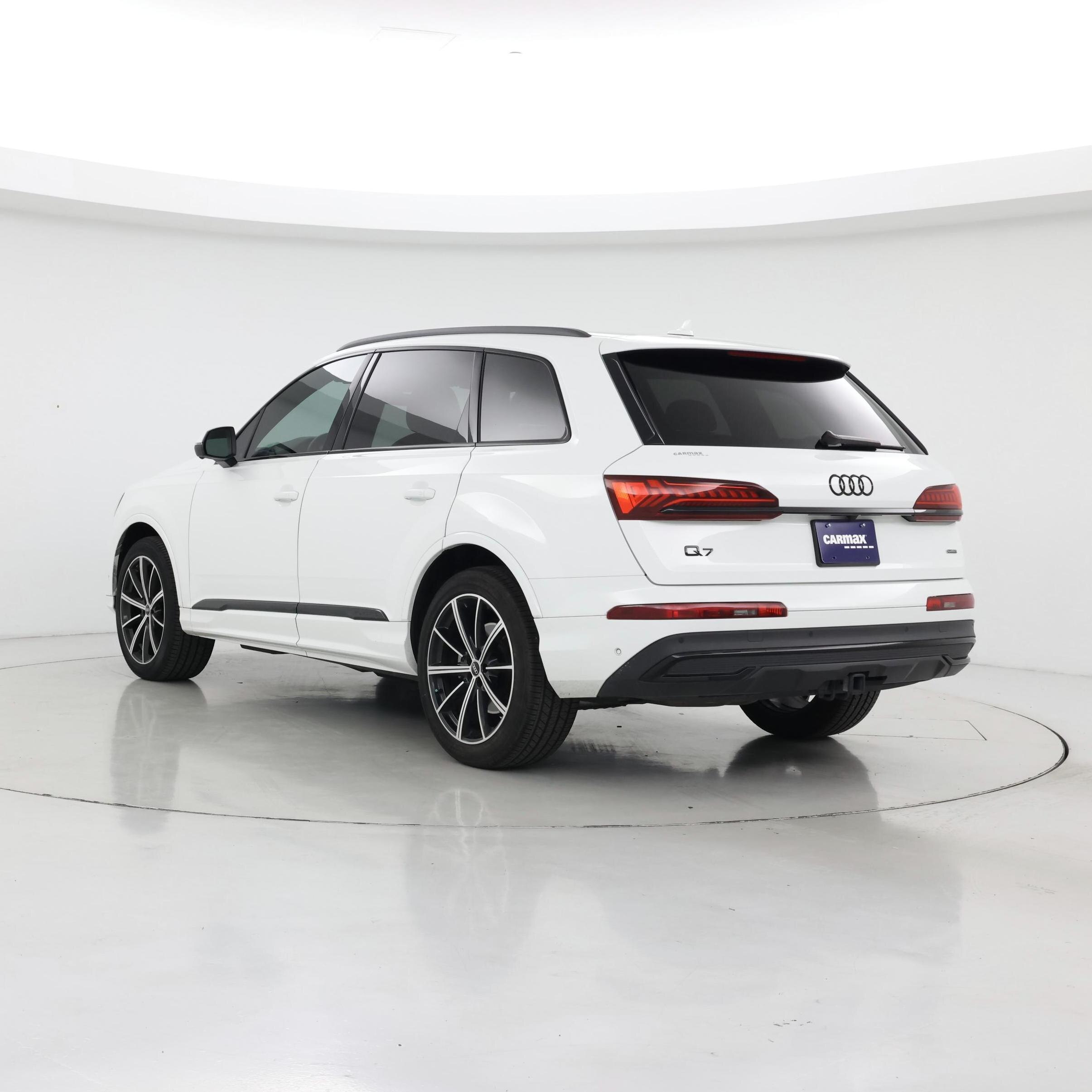 Thumbnail: 2022 Audi Q7 - 2
