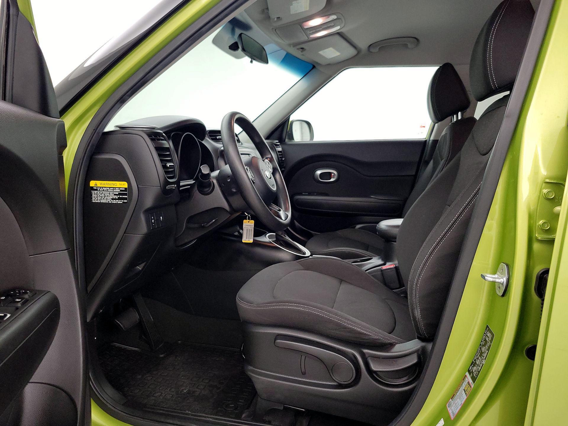 Thumbnail: 2018 Kia Soul - 11