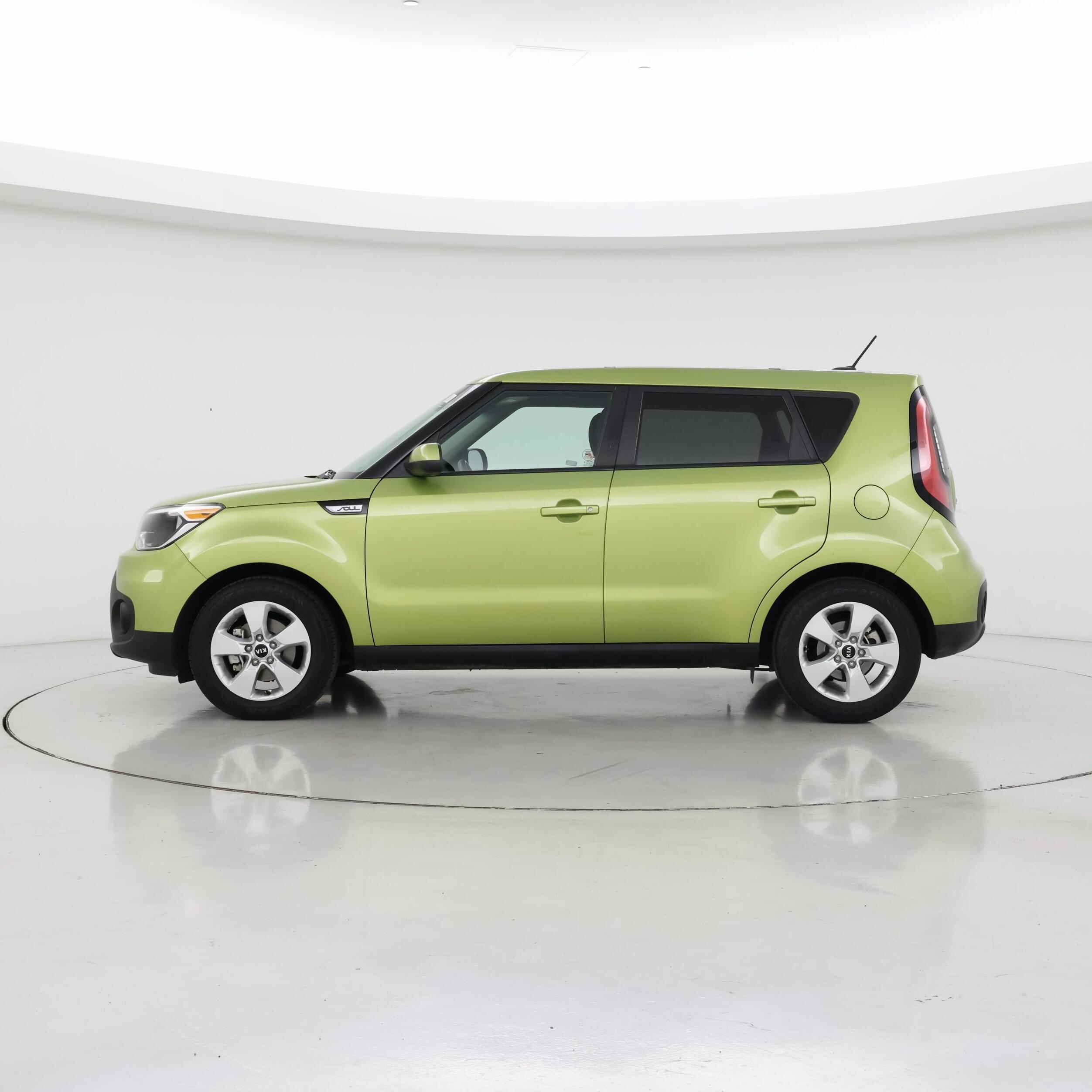Thumbnail: 2018 Kia Soul - 3