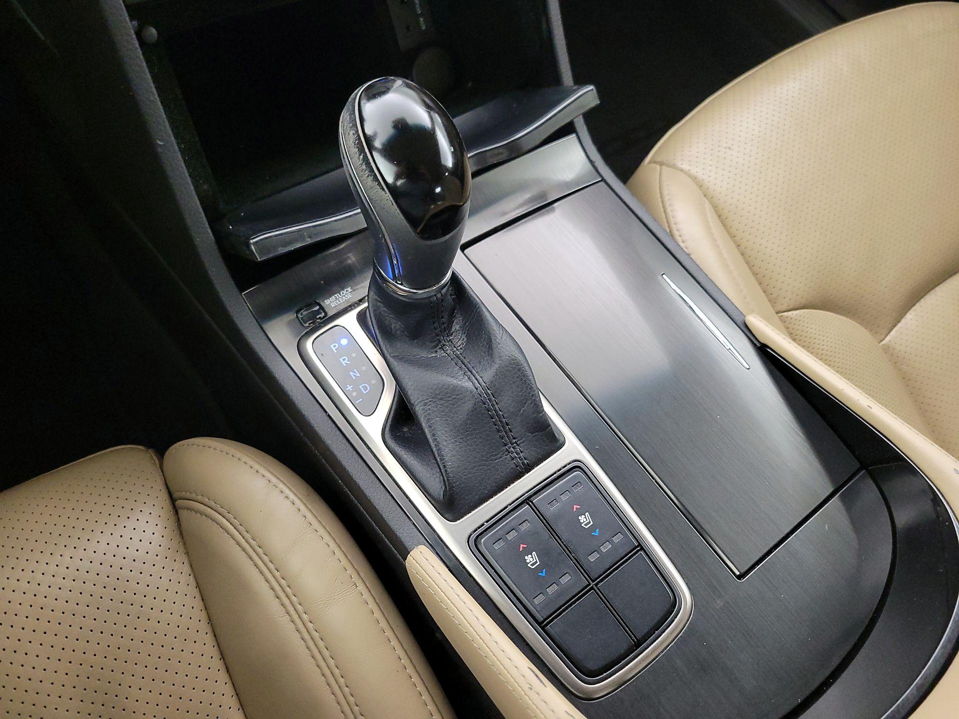 Thumbnail: 2014 Hyundai Azera - 18
