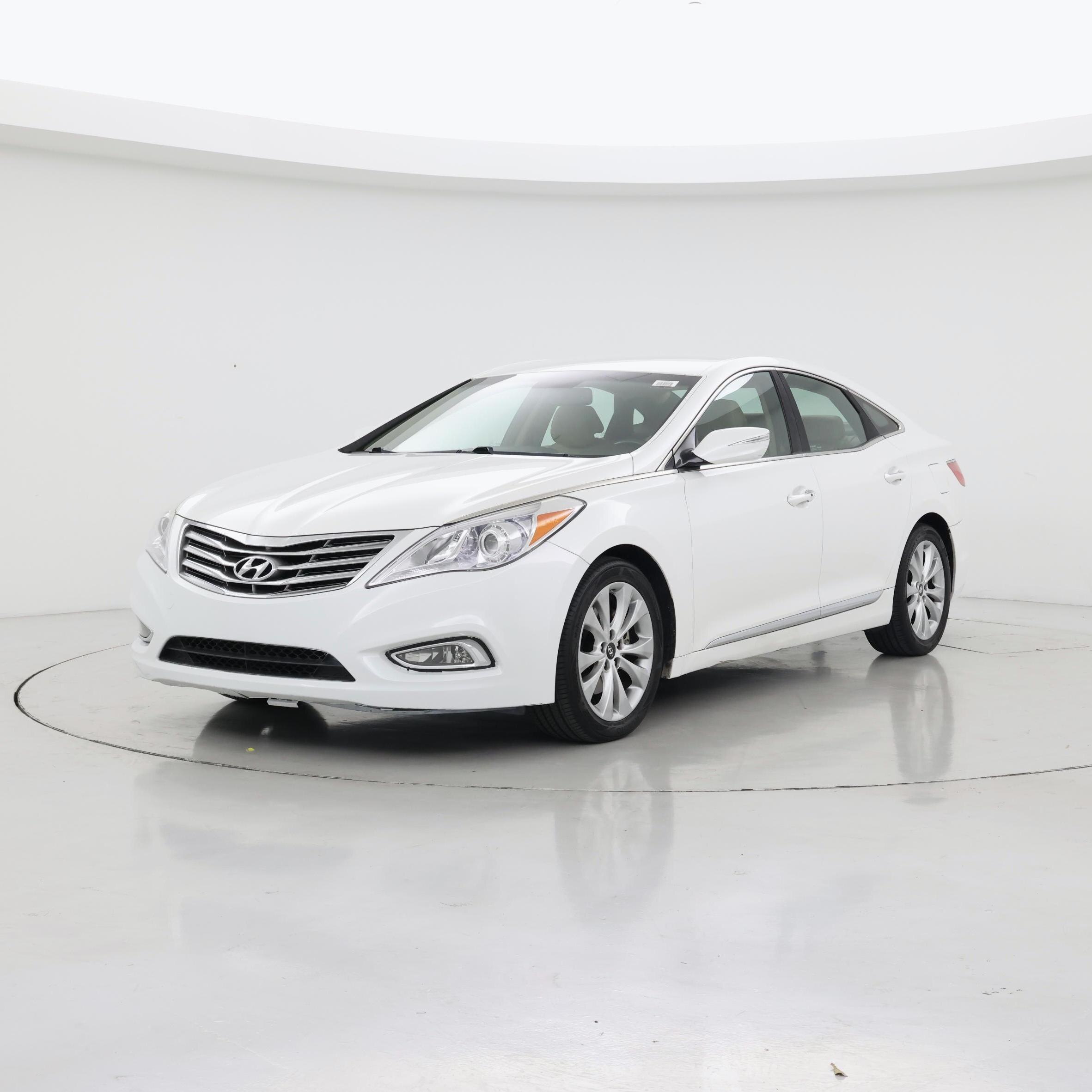 Thumbnail: 2014 Hyundai Azera - 4