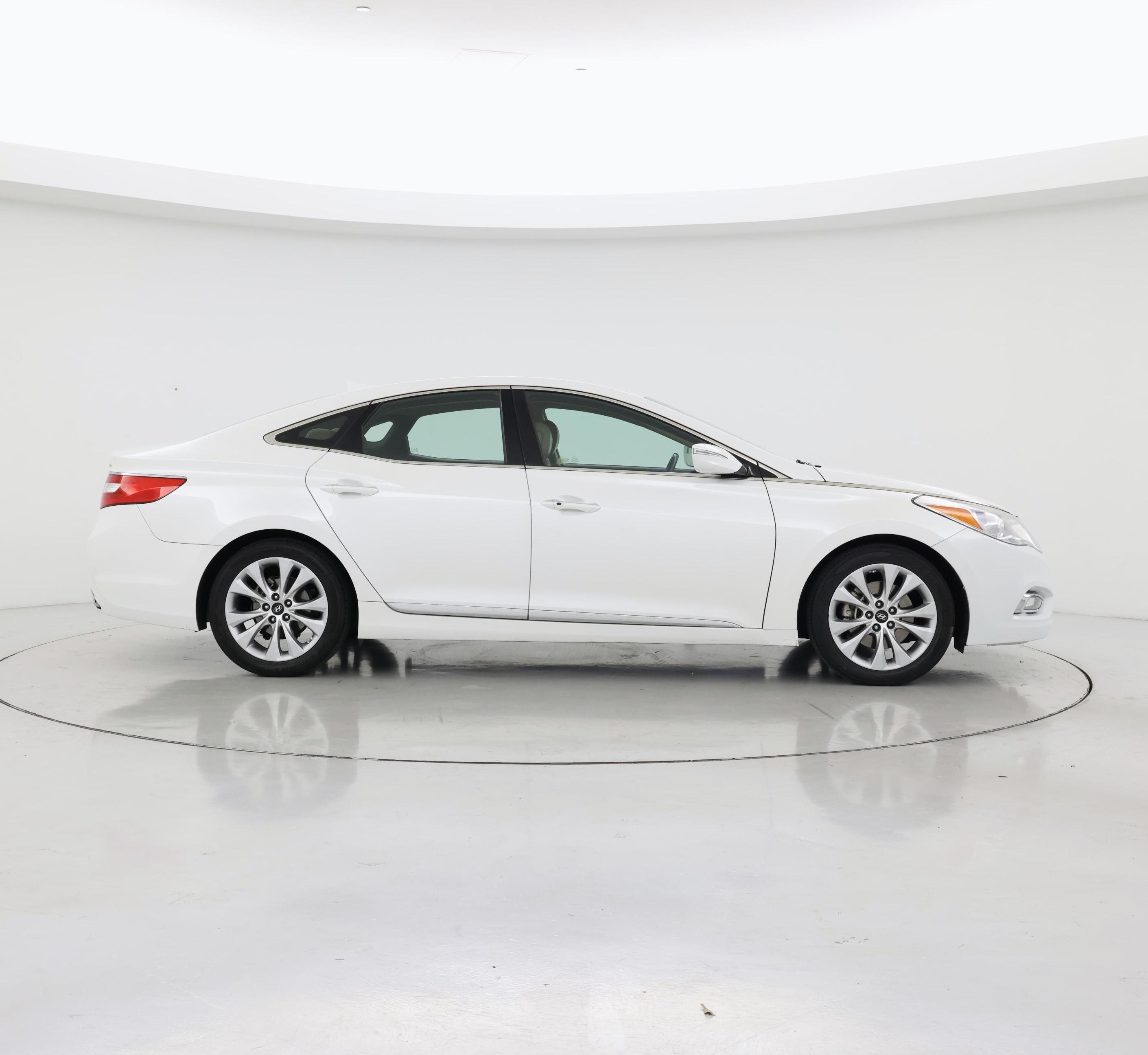 Thumbnail: 2014 Hyundai Azera - 7