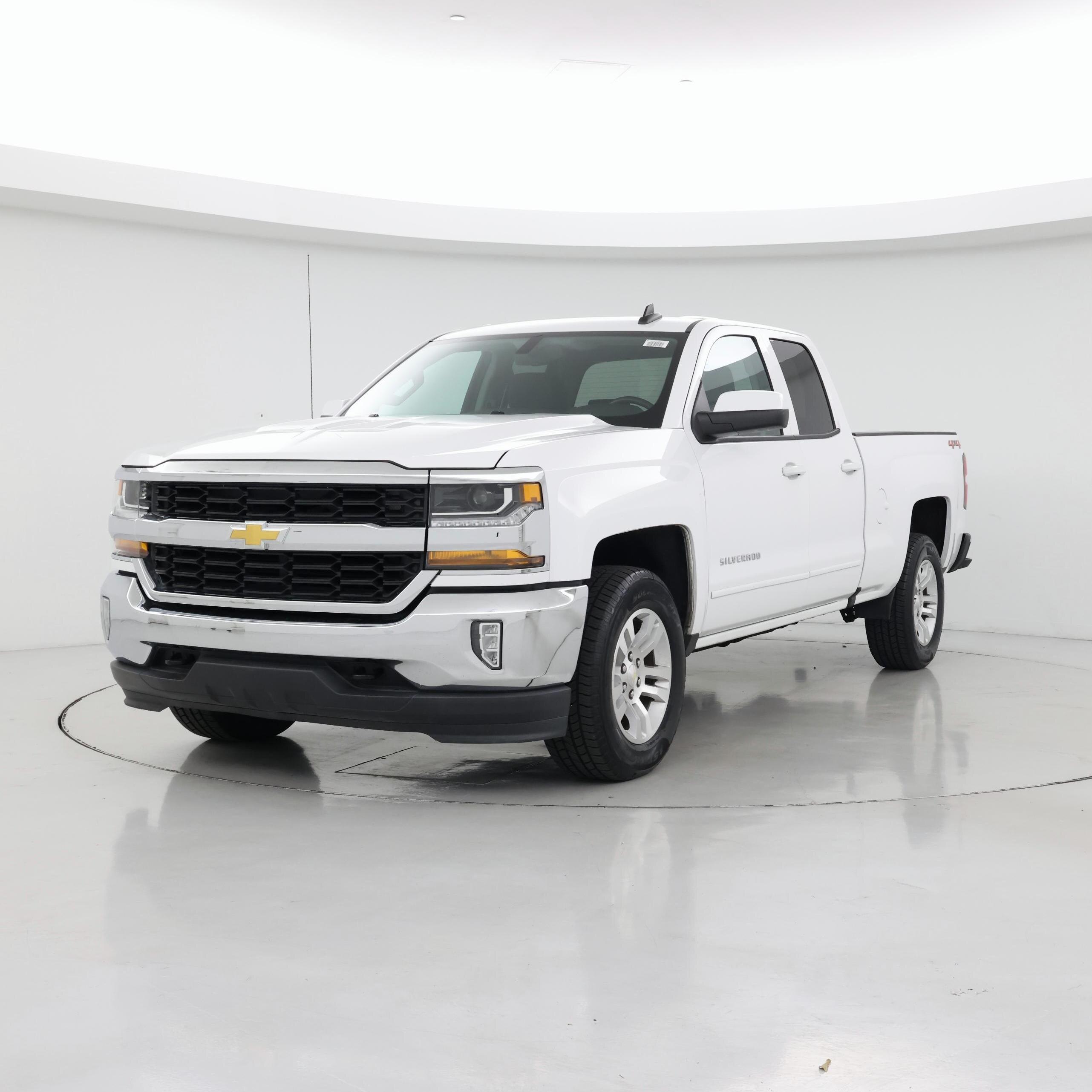 Thumbnail: 2018 Chevrolet Silverado 1500 - 4