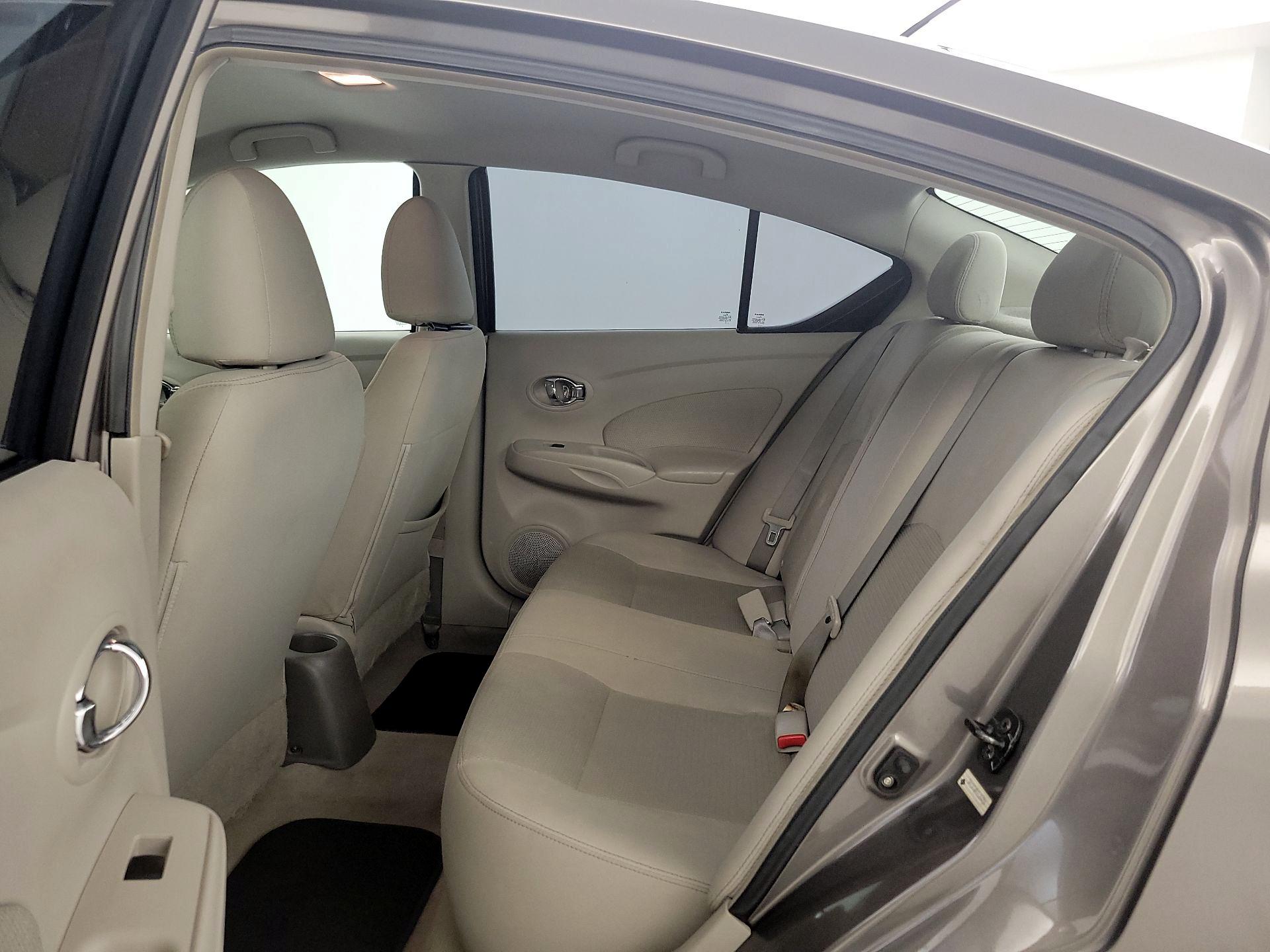 Thumbnail: 2014 Nissan Versa - 17
