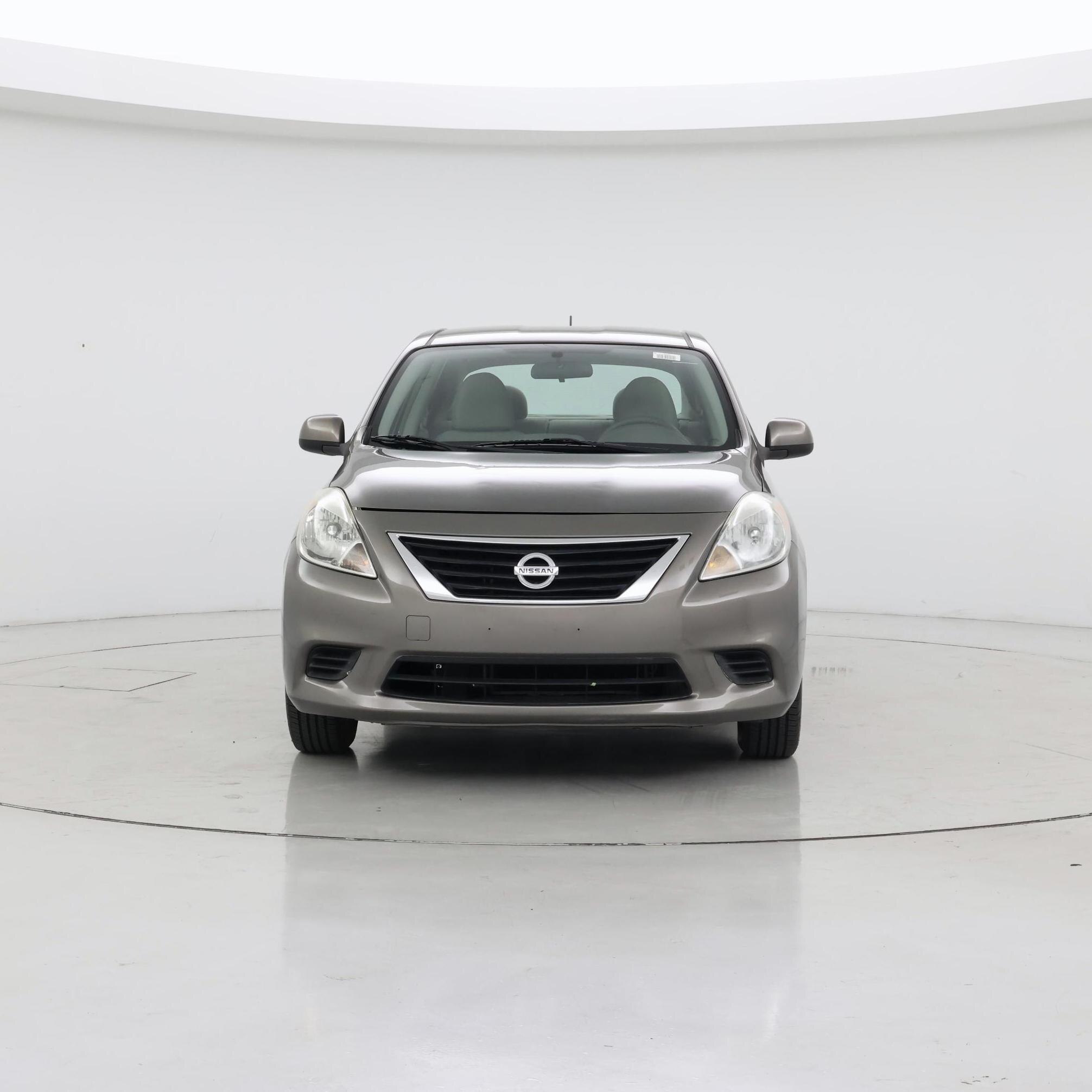Thumbnail: 2014 Nissan Versa - 5