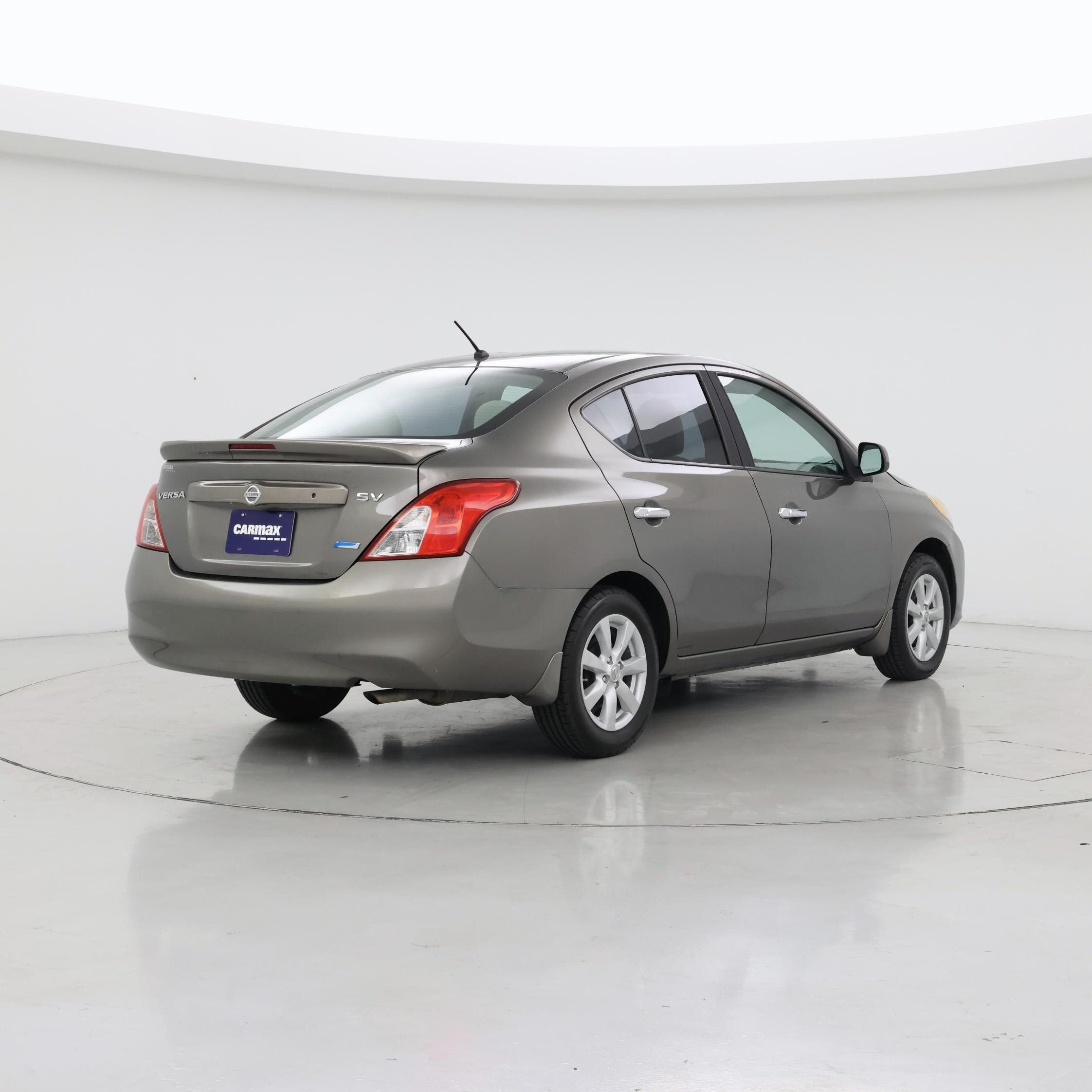 Thumbnail: 2014 Nissan Versa - 8