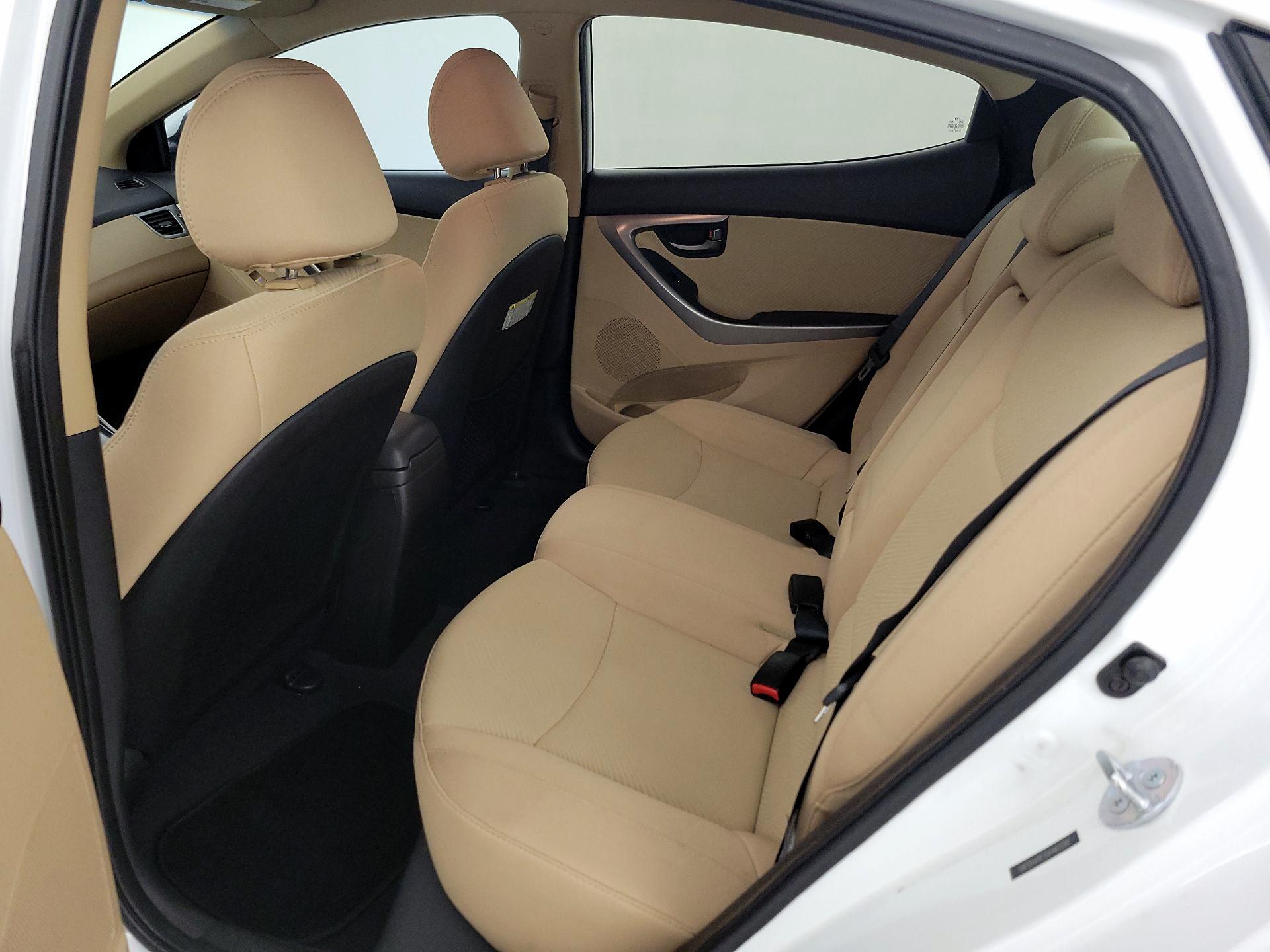 Thumbnail: 2013 Hyundai Elantra - 18