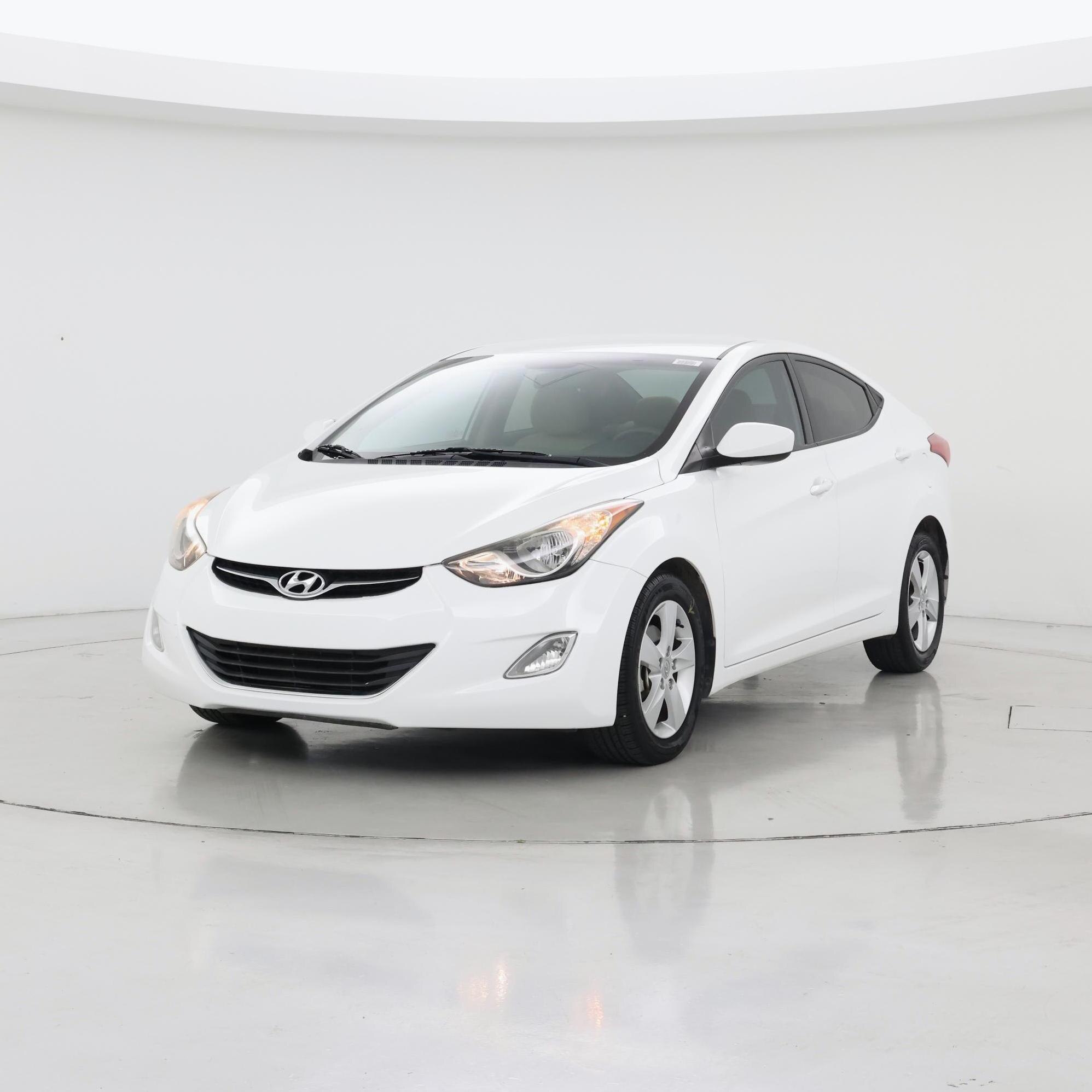 Thumbnail: 2013 Hyundai Elantra - 4