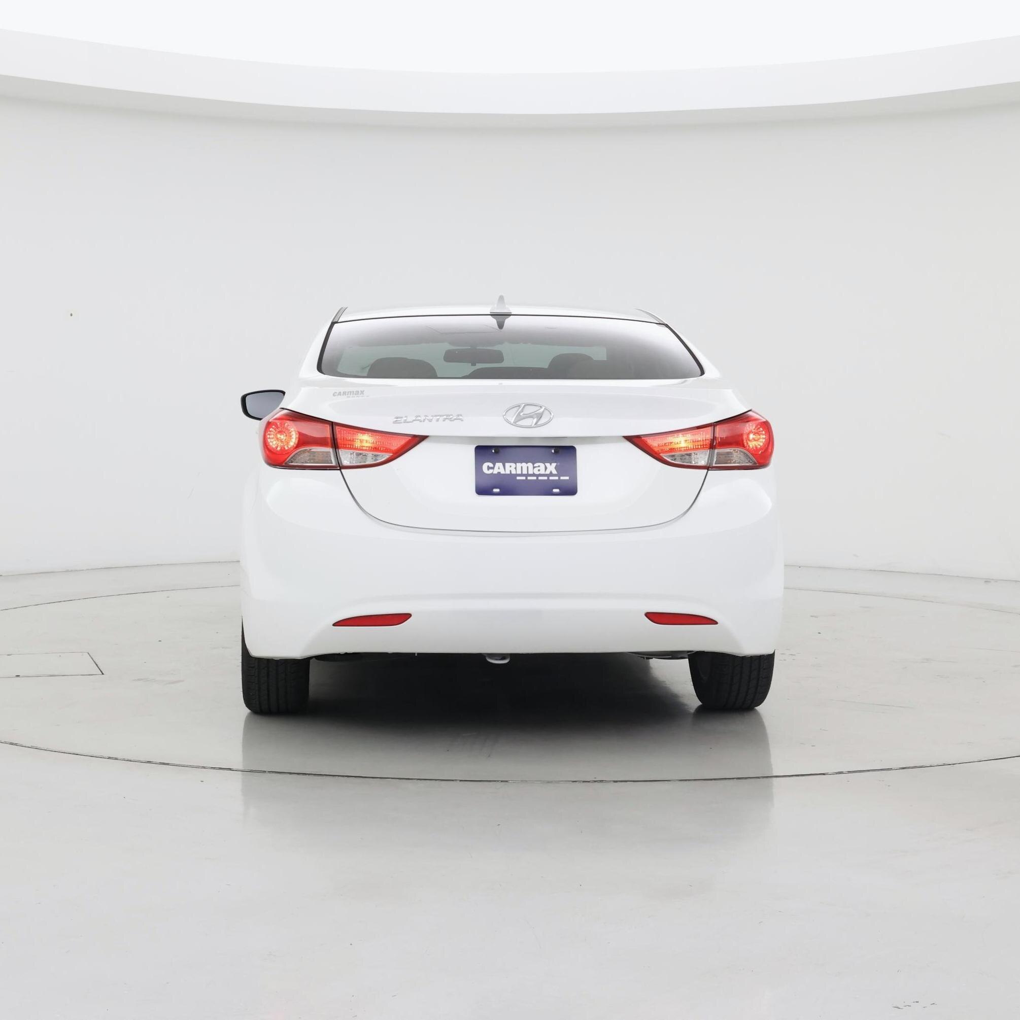 Thumbnail: 2013 Hyundai Elantra - 6