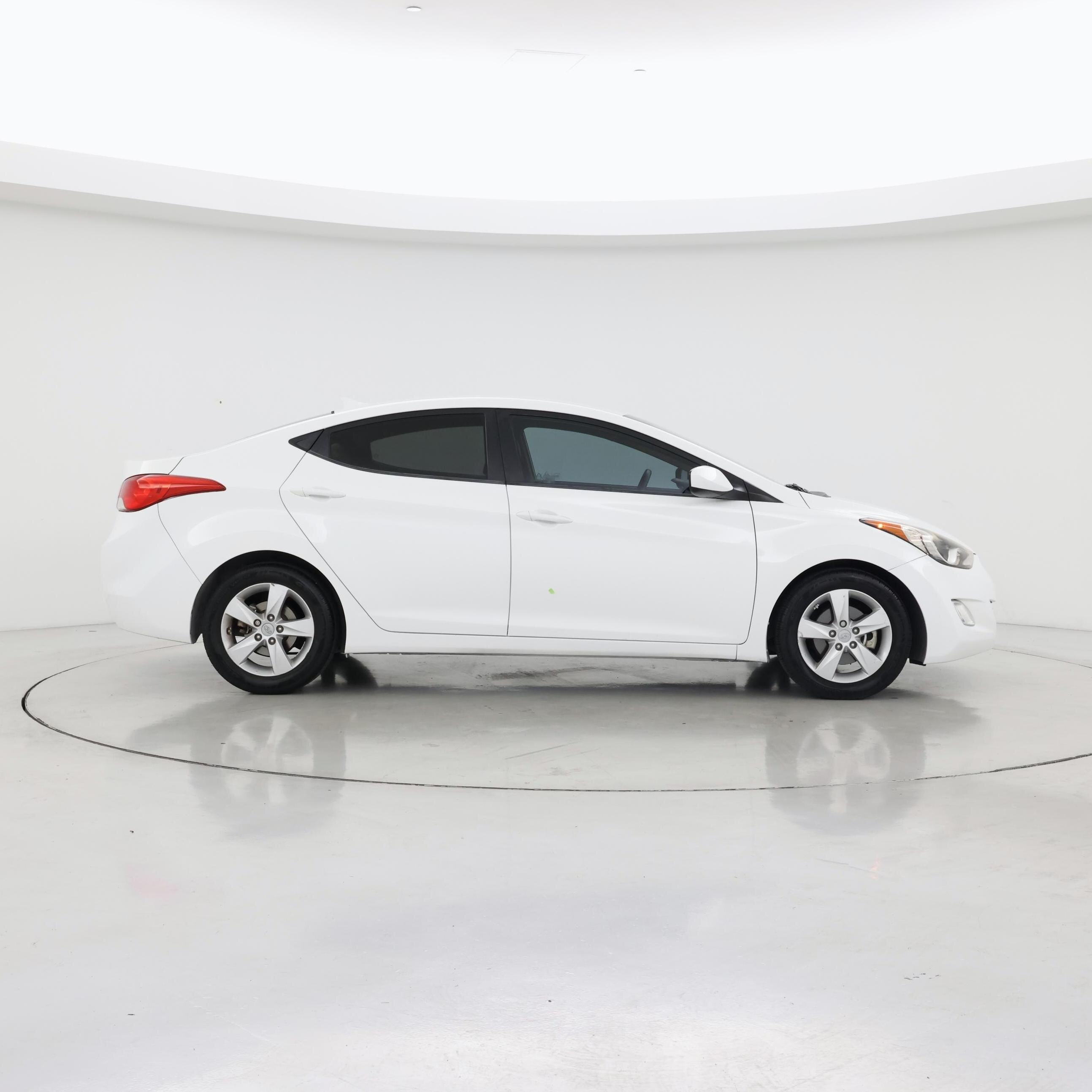 Thumbnail: 2013 Hyundai Elantra - 7