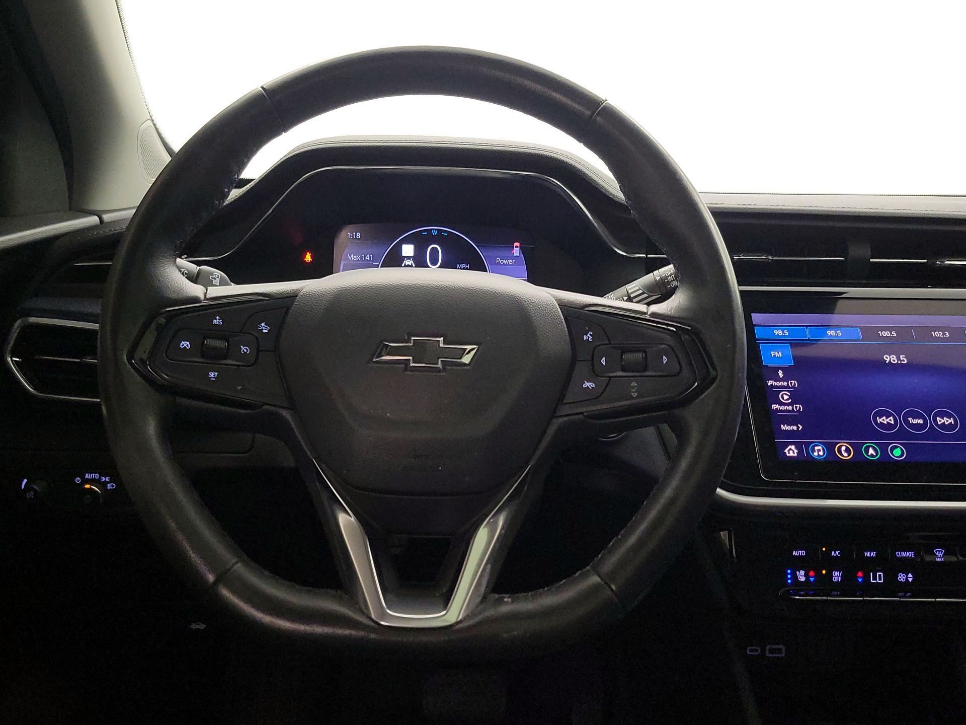 Thumbnail: 2022 Chevrolet Bolt EUV - 10