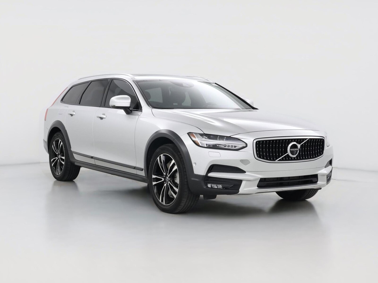 2018 Volvo V90 Cross Country