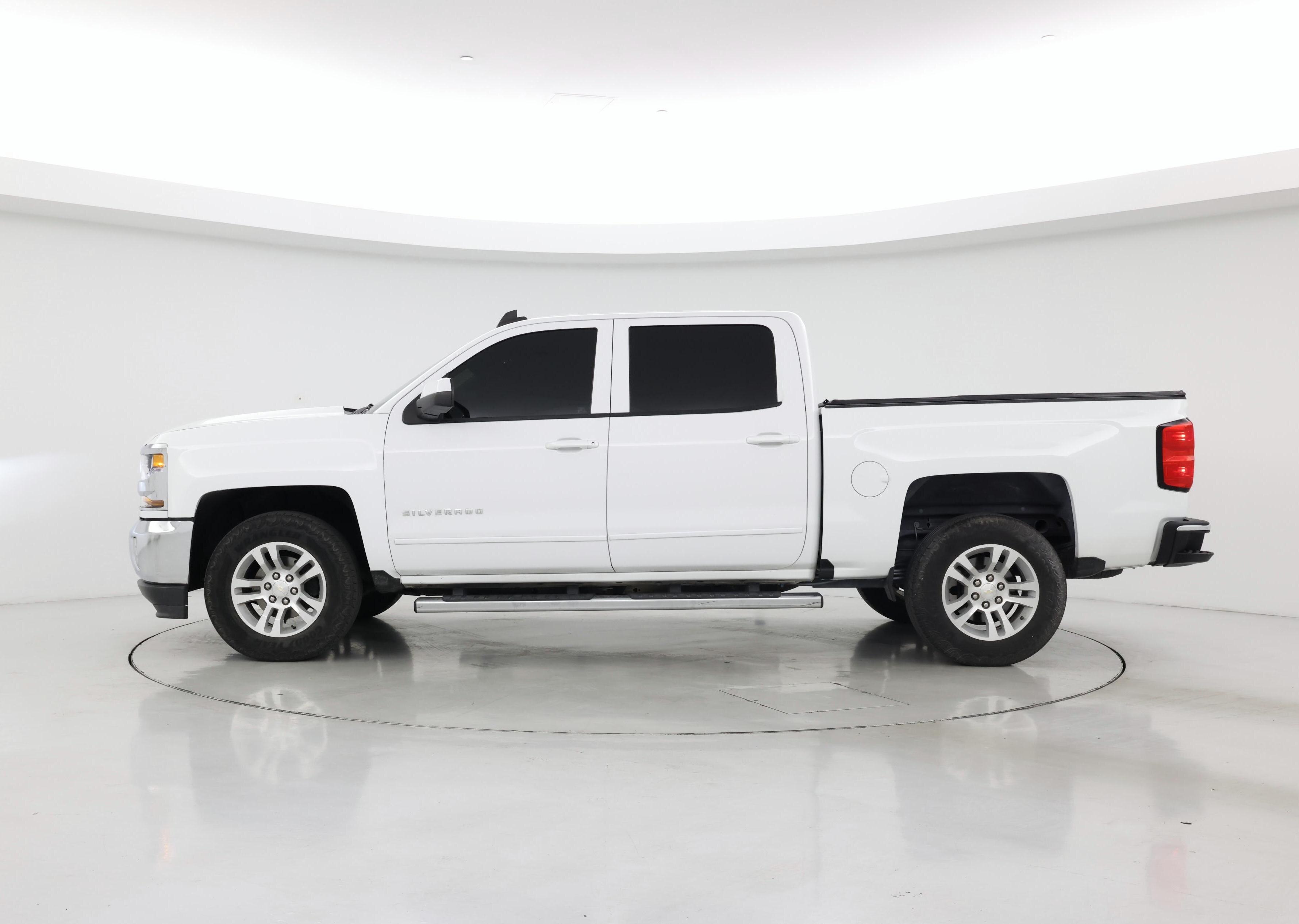 Thumbnail: 2018 Chevrolet Silverado 1500 - 3