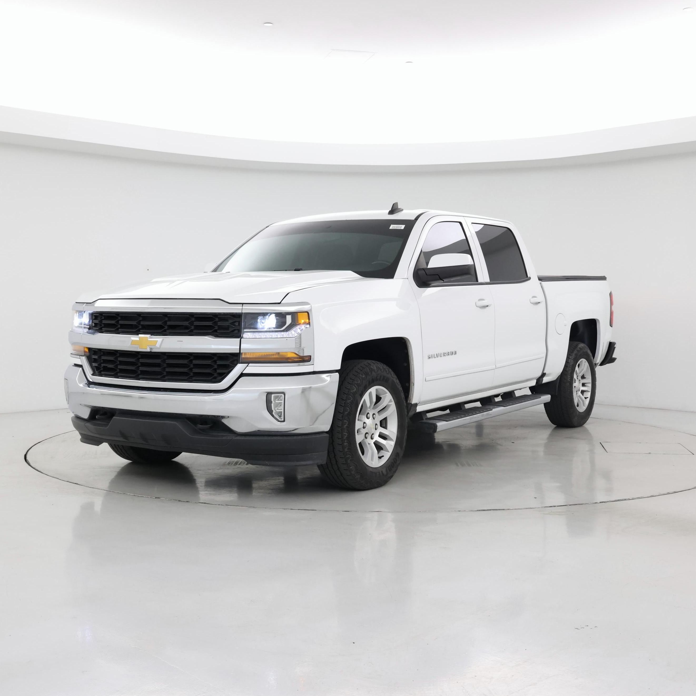 Thumbnail: 2018 Chevrolet Silverado 1500 - 4