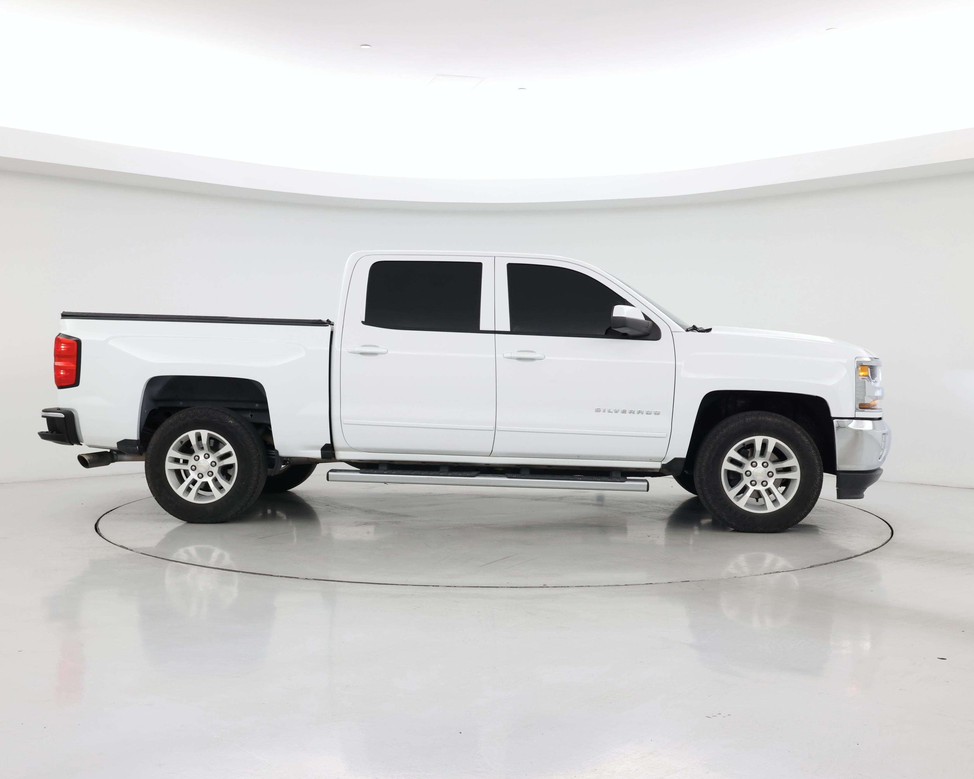 Thumbnail: 2018 Chevrolet Silverado 1500 - 7