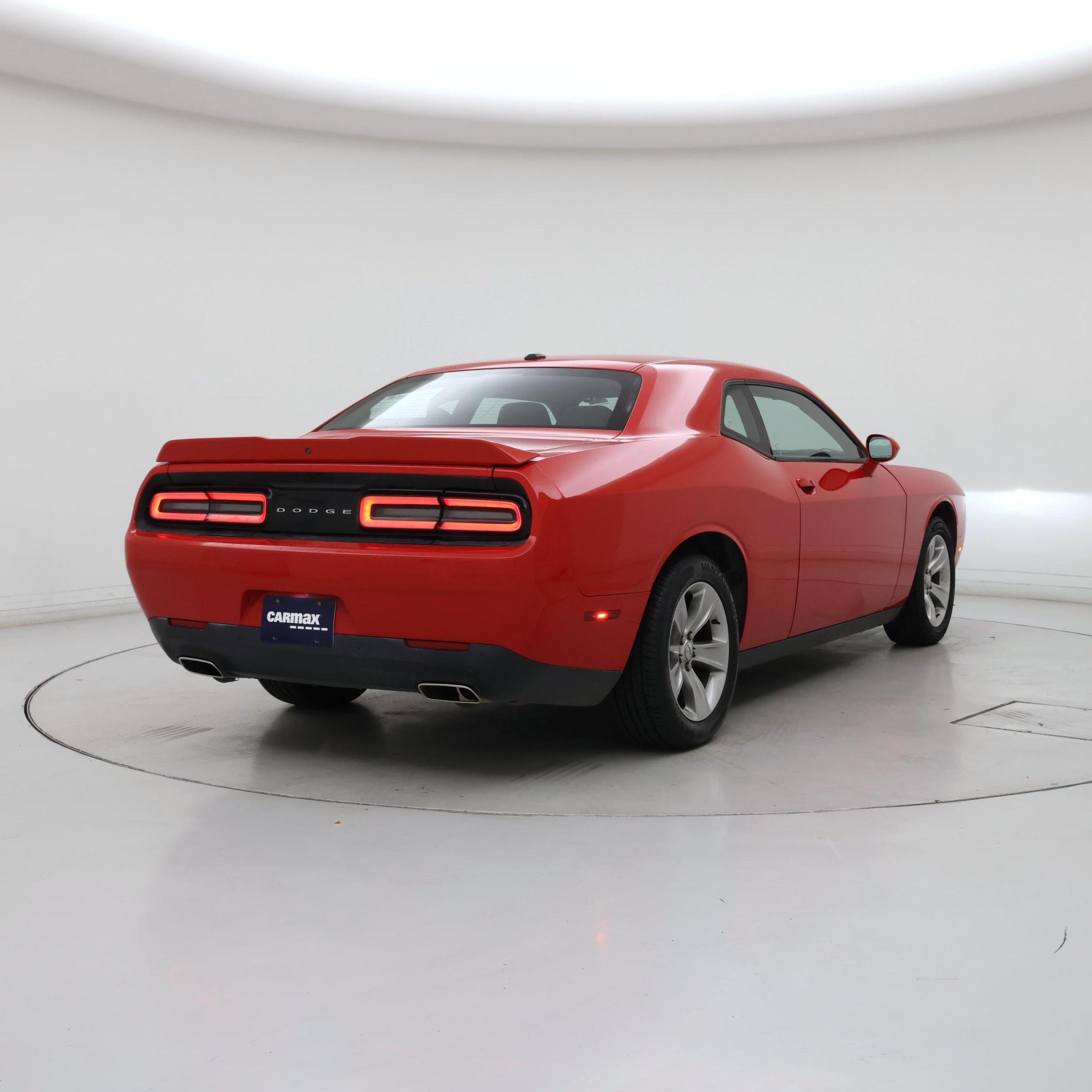 Thumbnail: 2021 Dodge Challenger - 8
